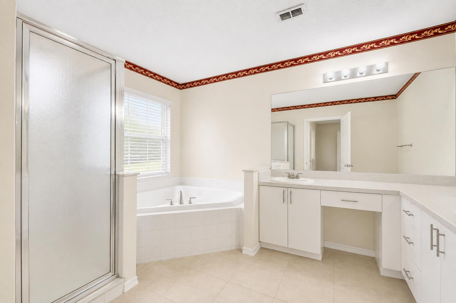 11528 Clair Place — photo