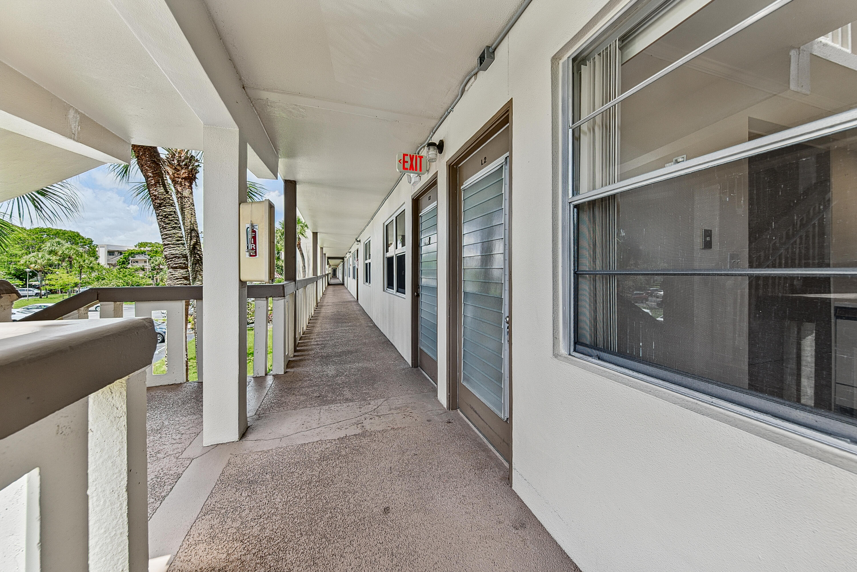 Home in Coconut Creek, FL 33066 — photo 3