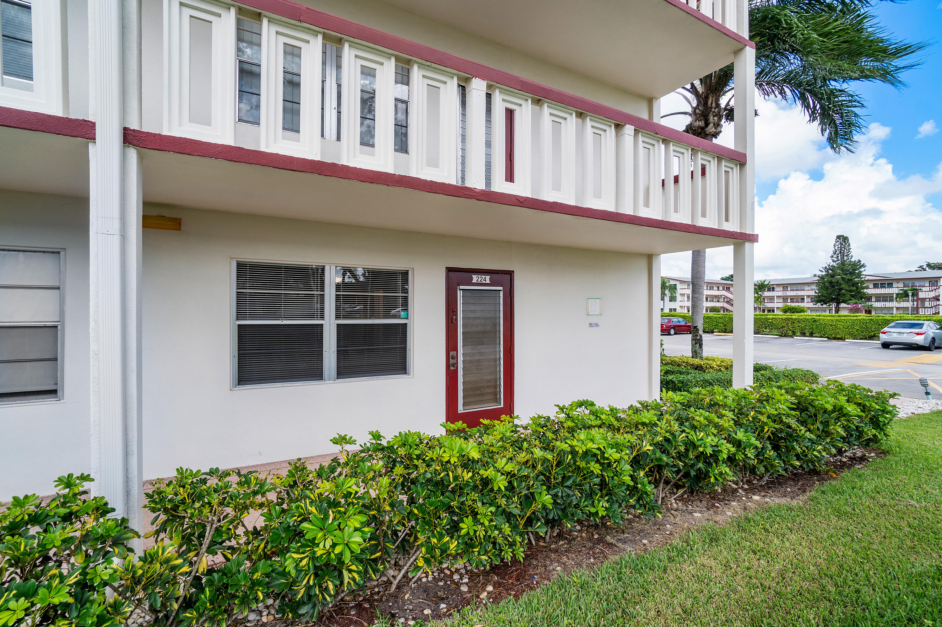 224 Fanshaw F, Boca Raton, FL 33434 — photo 2