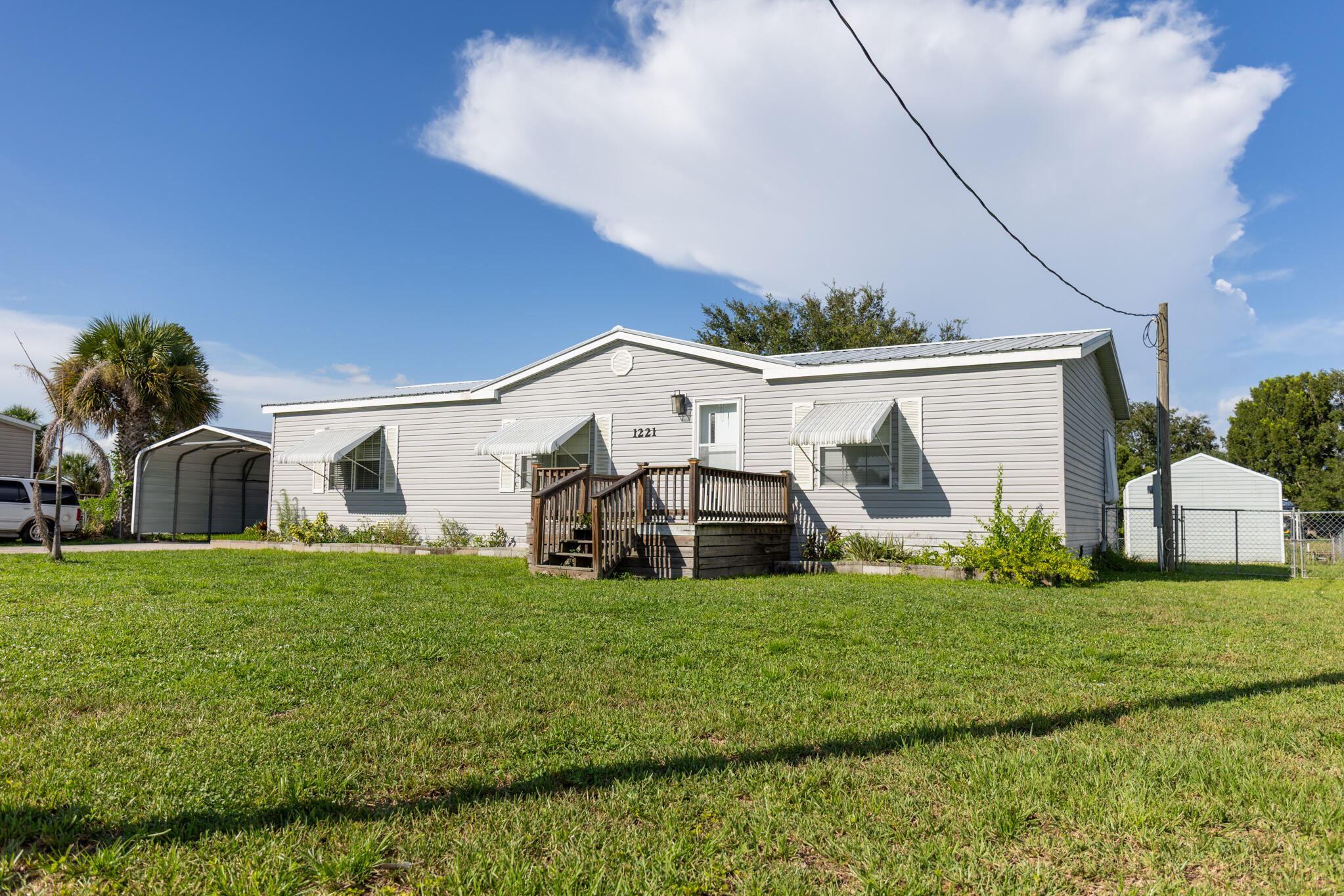 1221 Chobee Street — photo