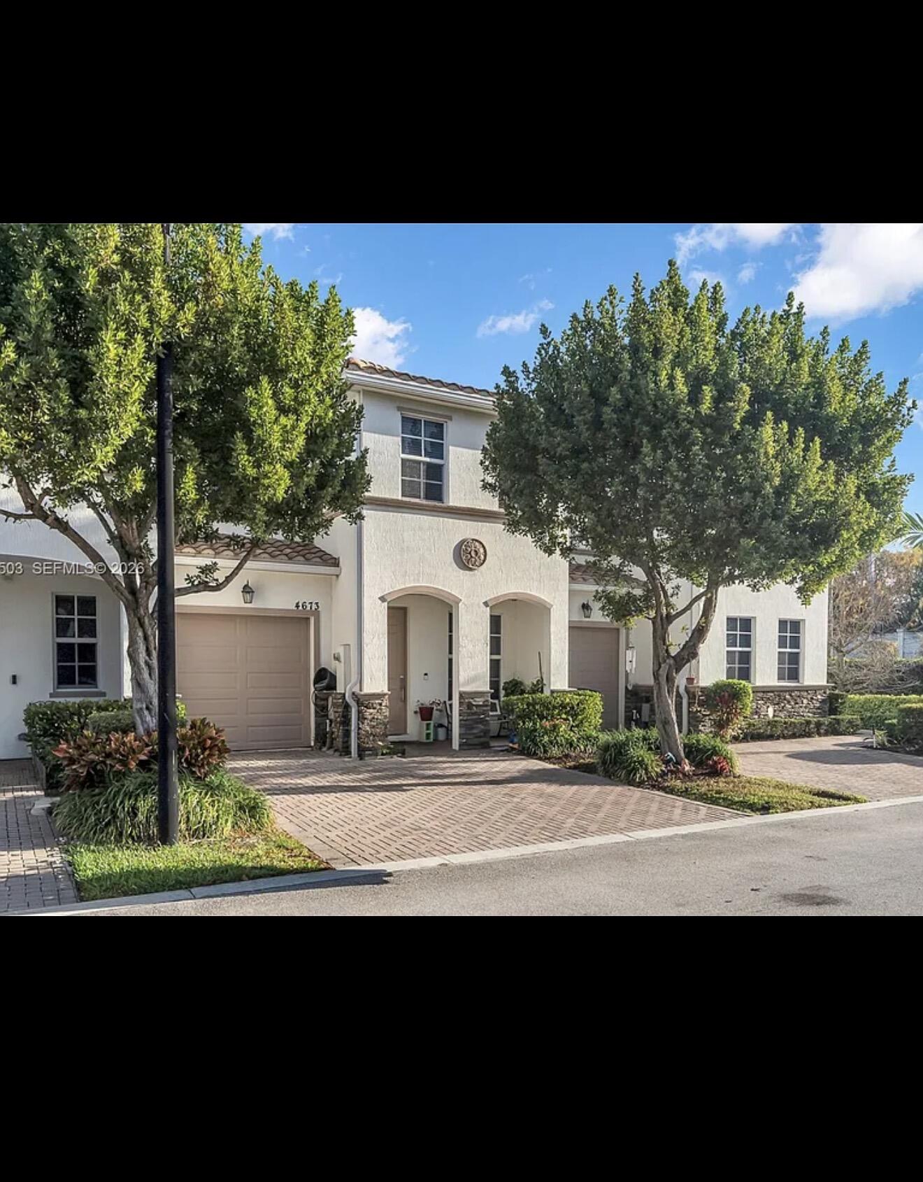 4565 Tara Cove Way — photo