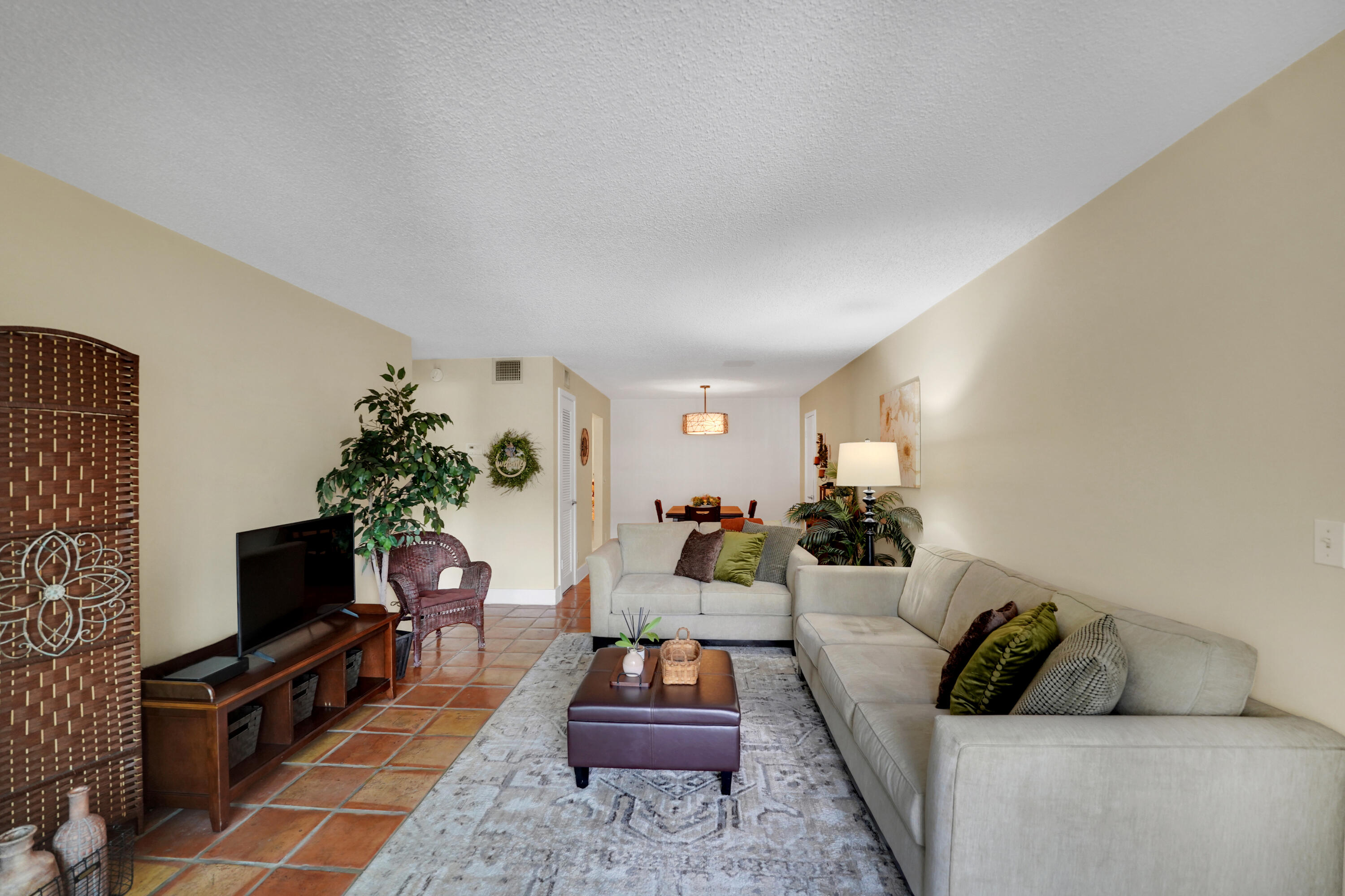 6473 Bay Club Drive 1 — photo