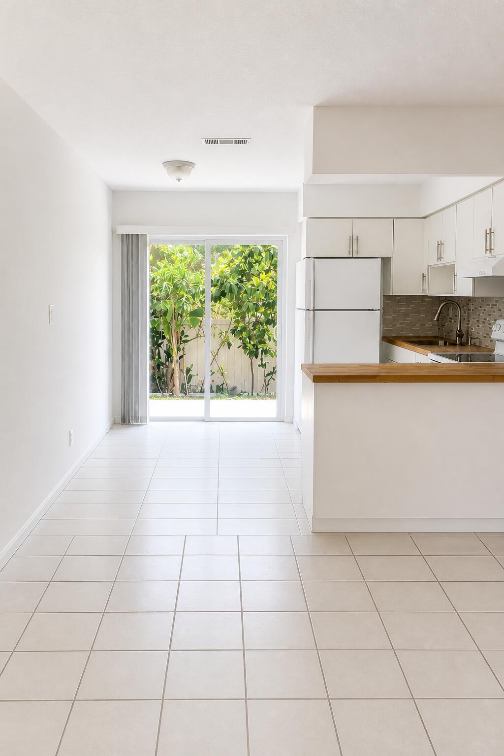 1718 Juno Road Unit 3 — photo