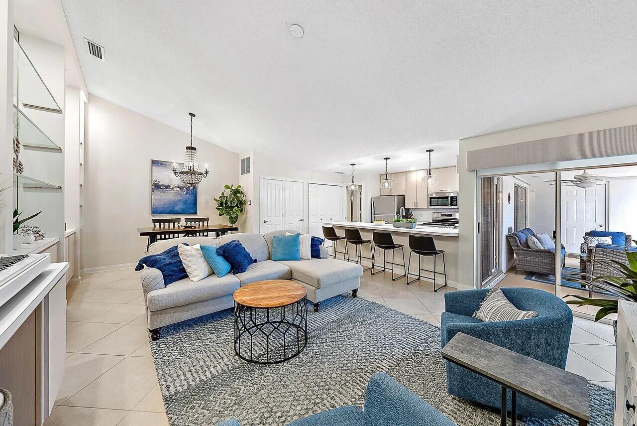 1504 Silverleaf Oak Court — photo