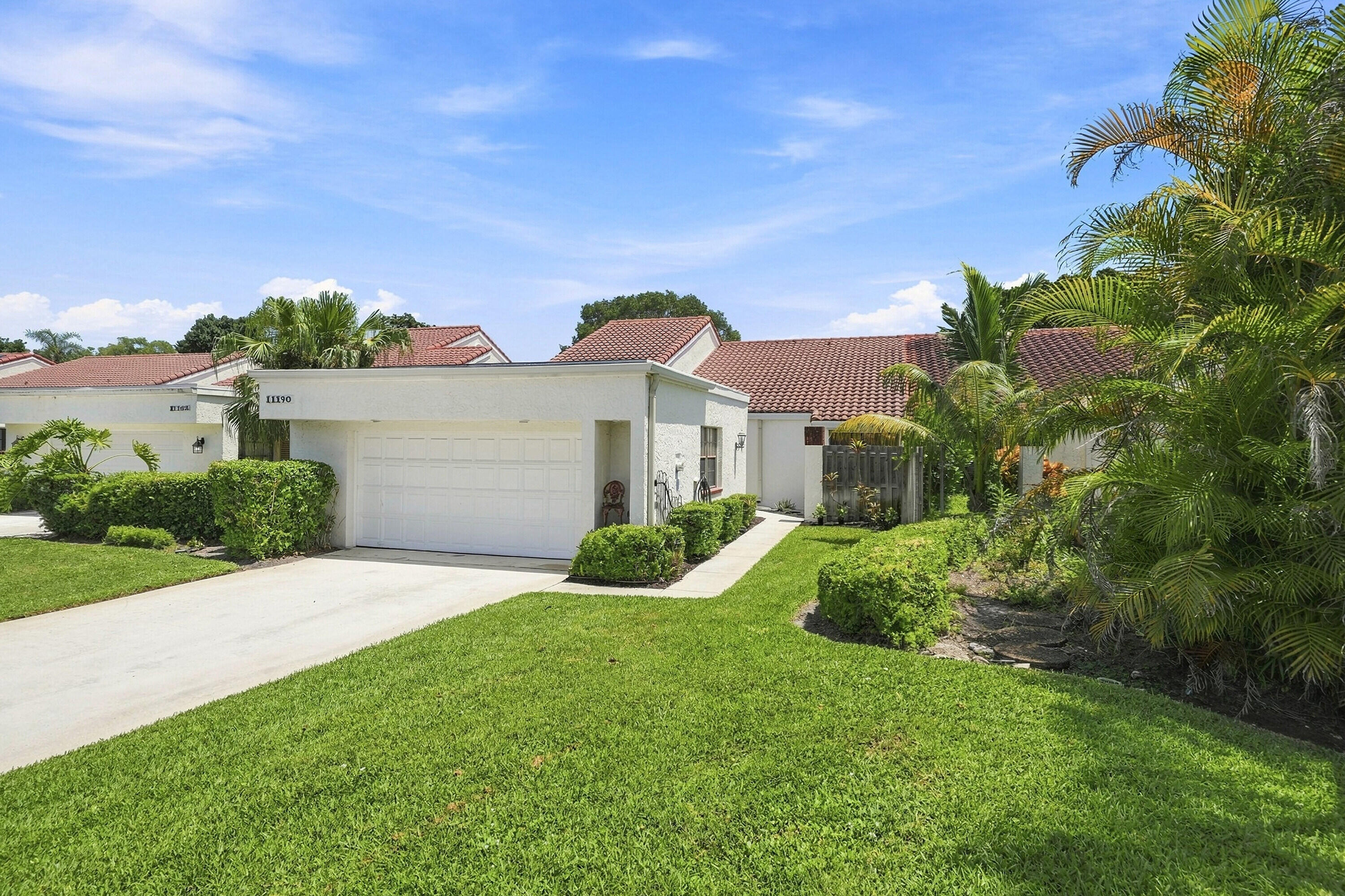 11190 Stonybrook Lane — photo