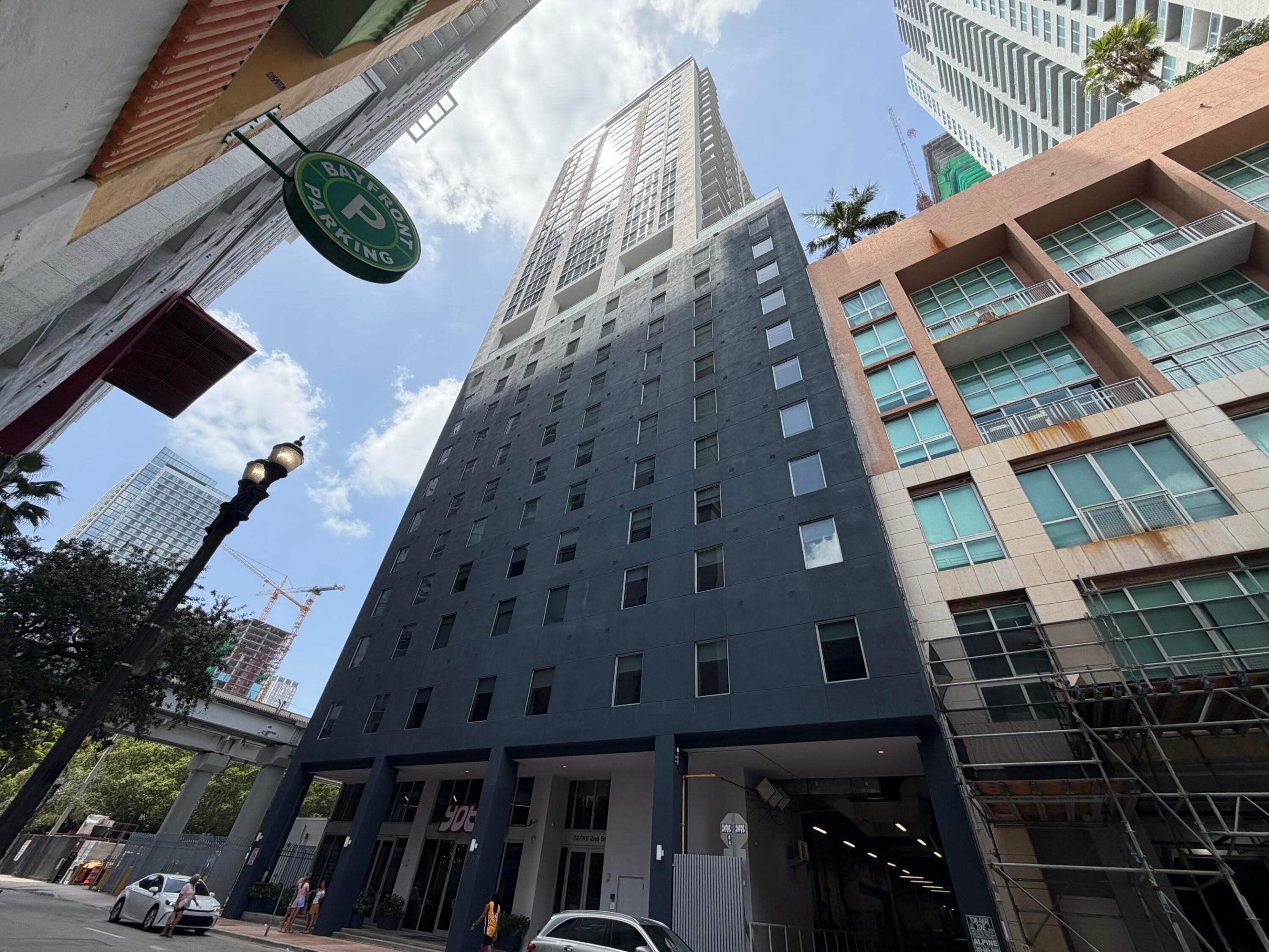 227 NE 2nd Street Unit 1903 — photo