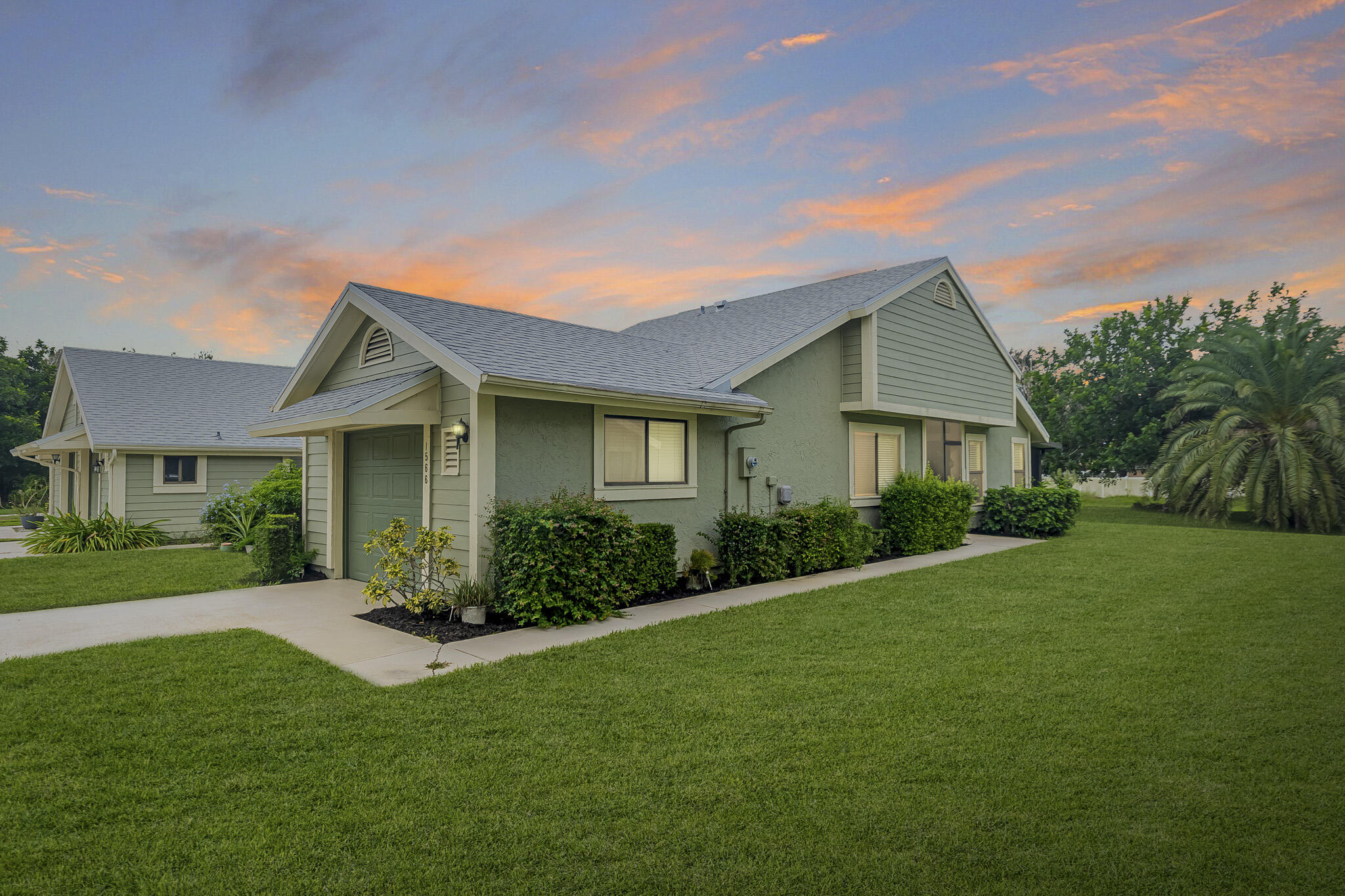 1566 SE Dewberry Court — photo