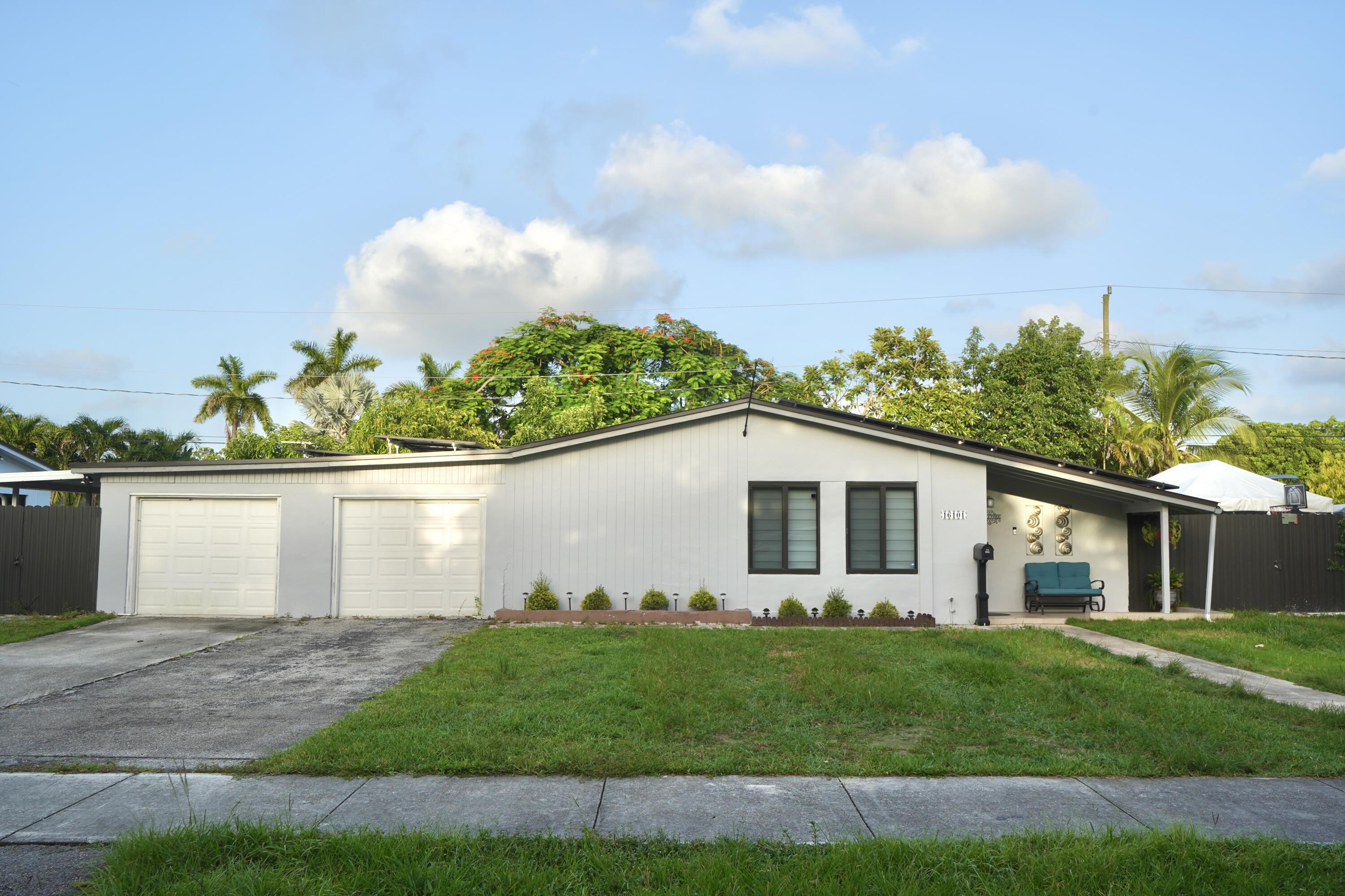 16101 SW 98th Avenue — photo
