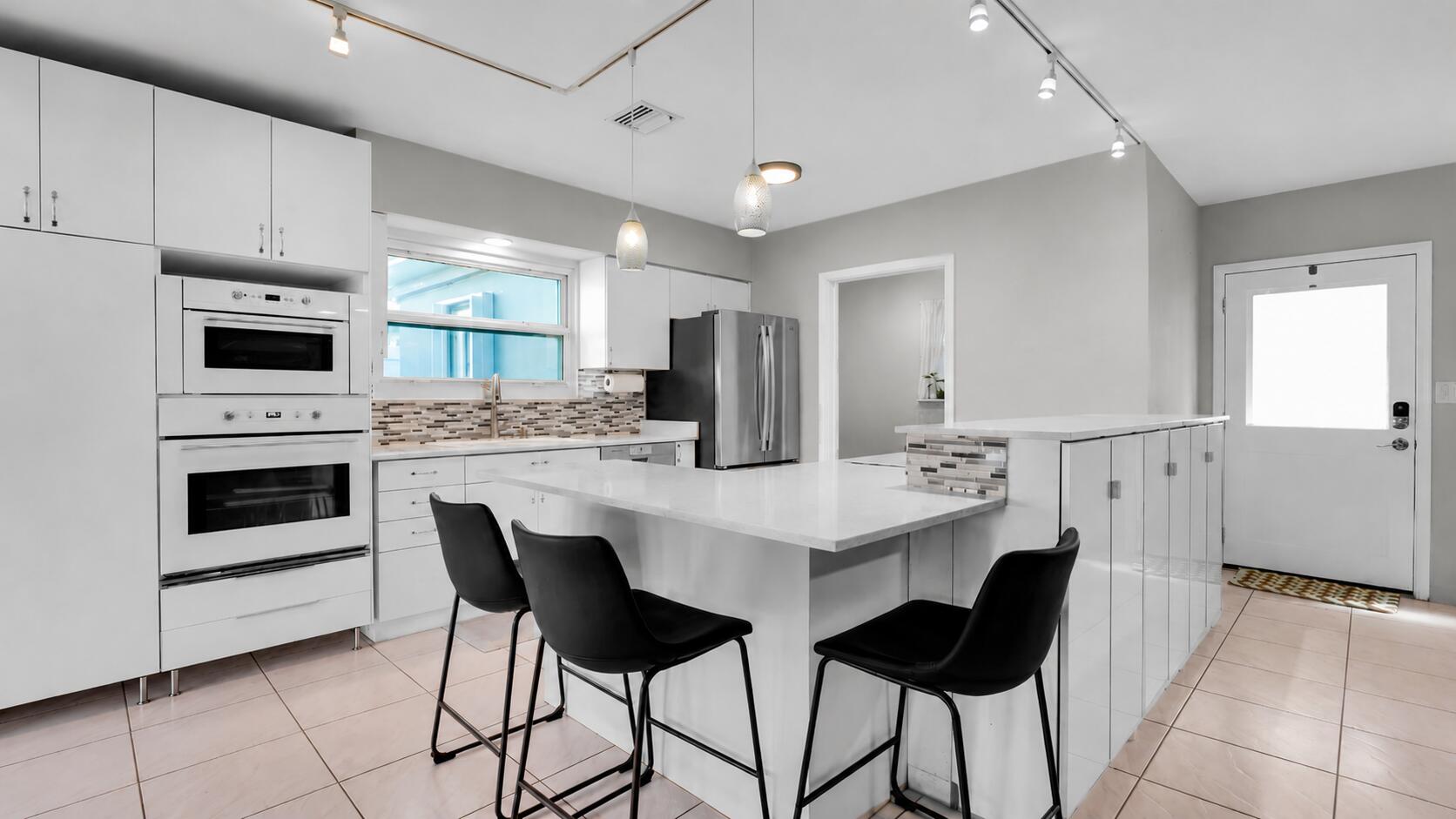 935 Nautilus Isle — photo