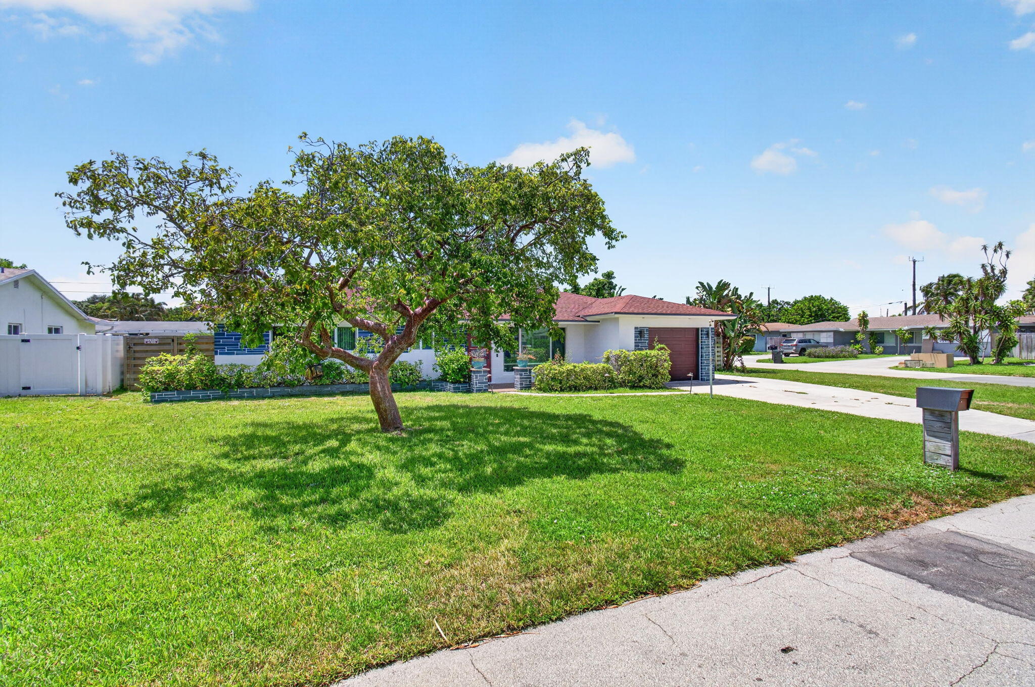 200 NE 28th Terrace, Boca Raton, FL 33431