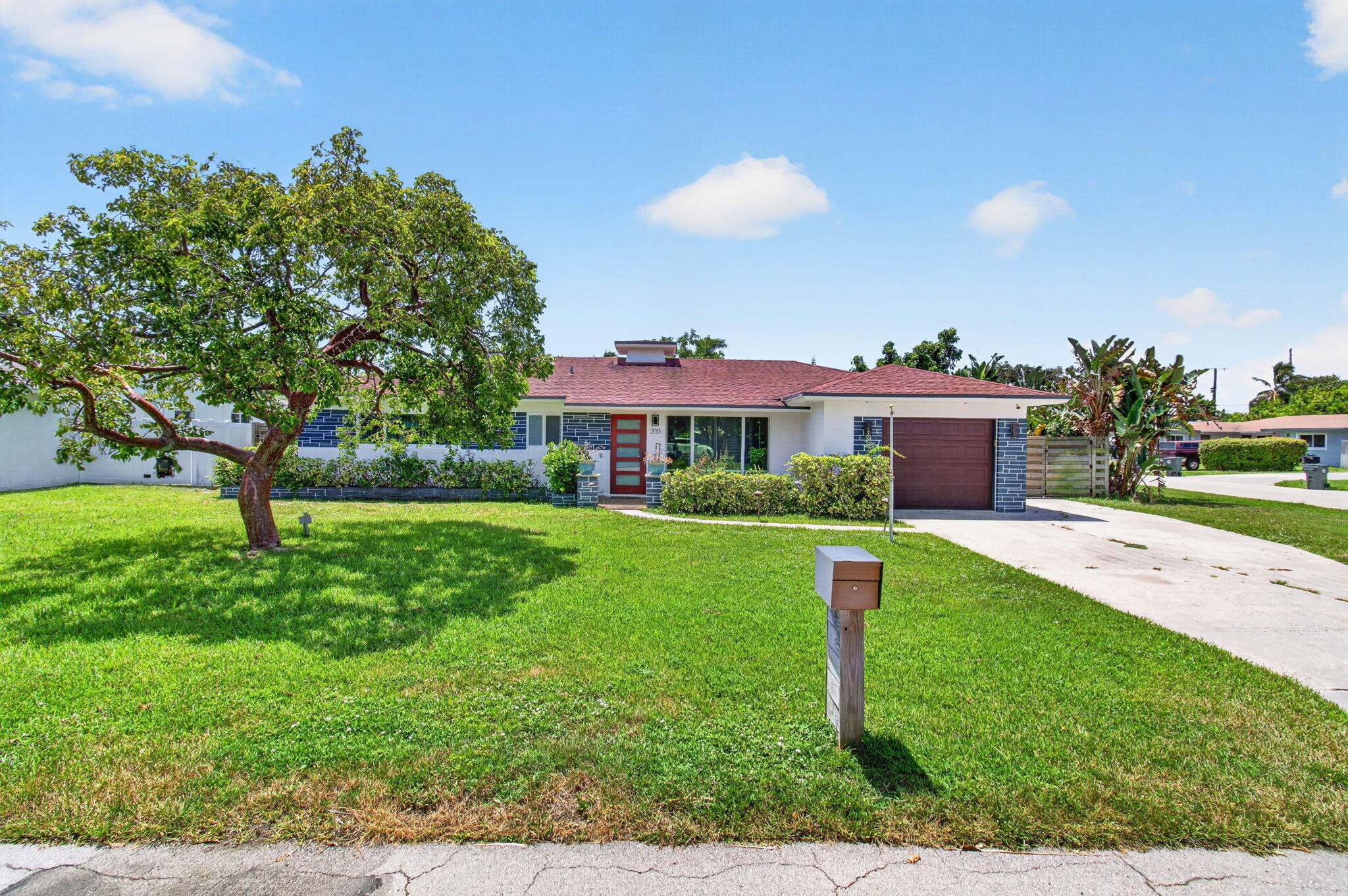 200 NE 28th Terrace, Boca Raton, FL 33431 — photo 2