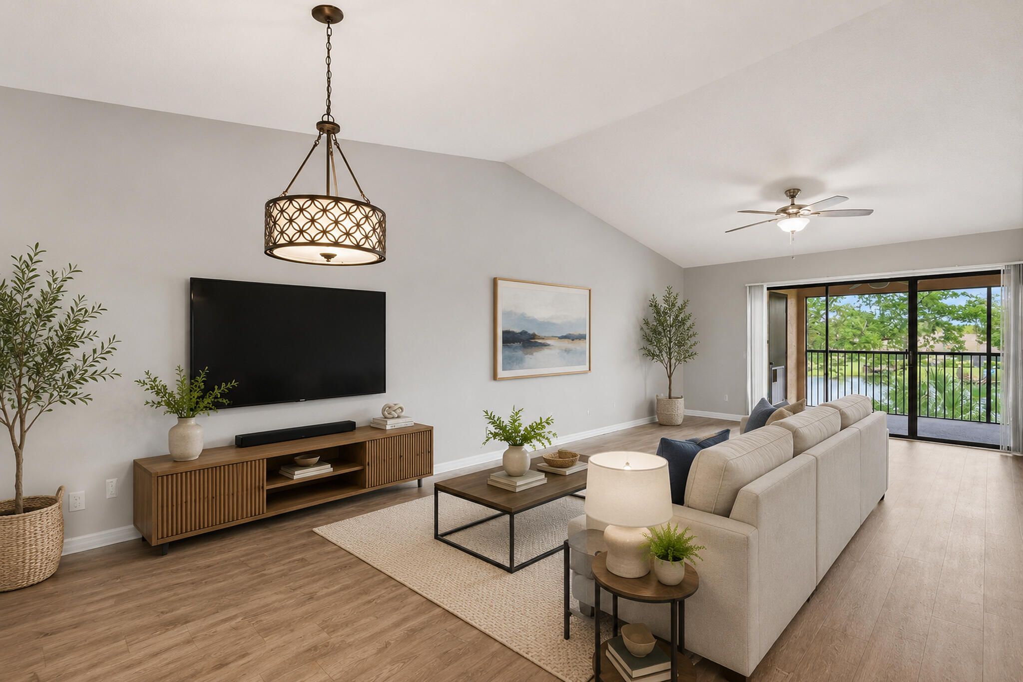 1033 Banks Road 203 — photo