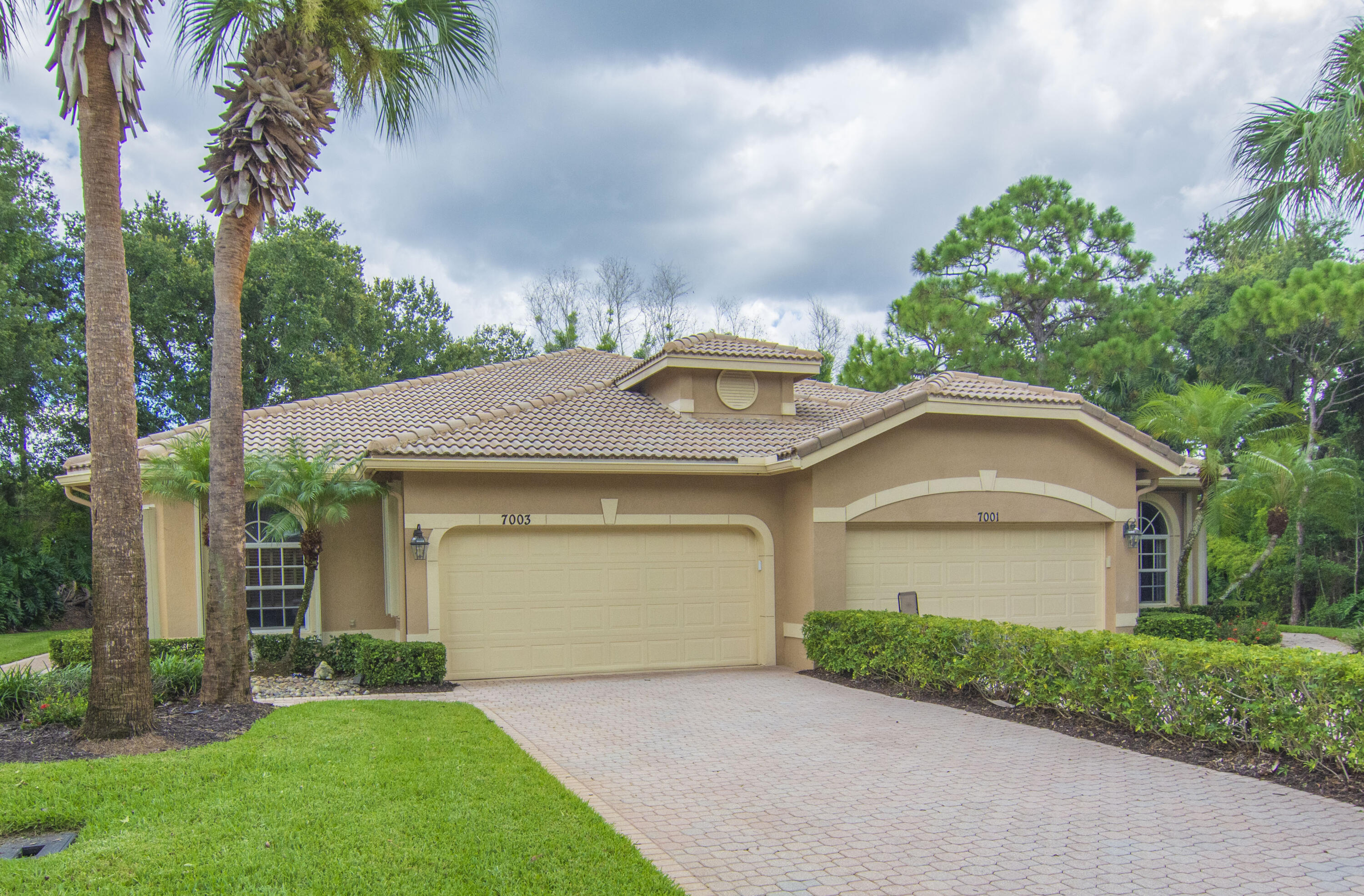 7003 Willow Pine Way — photo