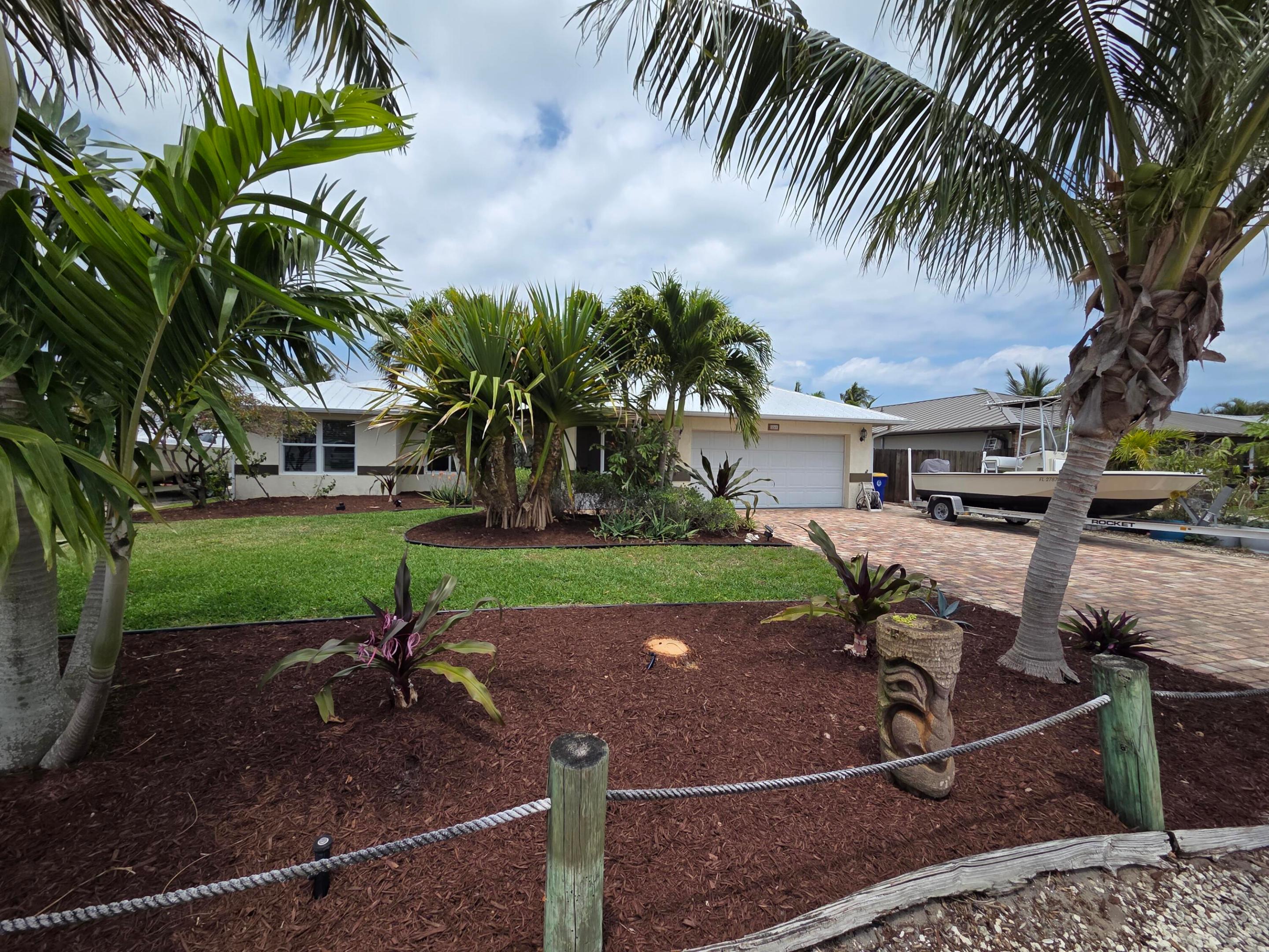 5501 SE Nassau Terrace — photo