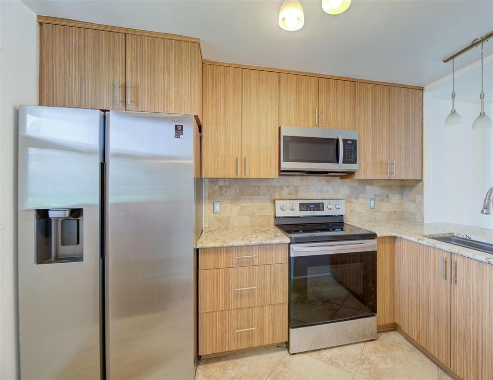 113 Royal Park Drive 1H — photo