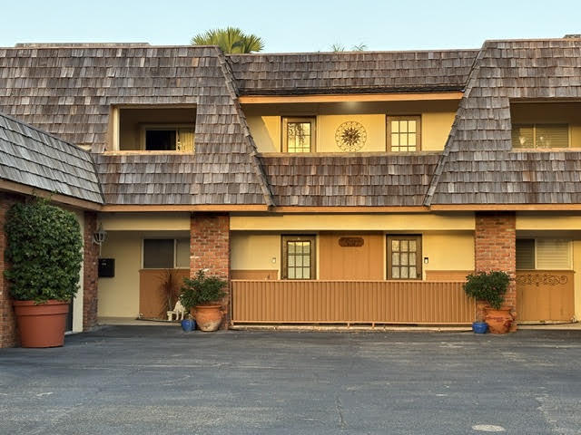 316 Orange Tree Drive C — photo
