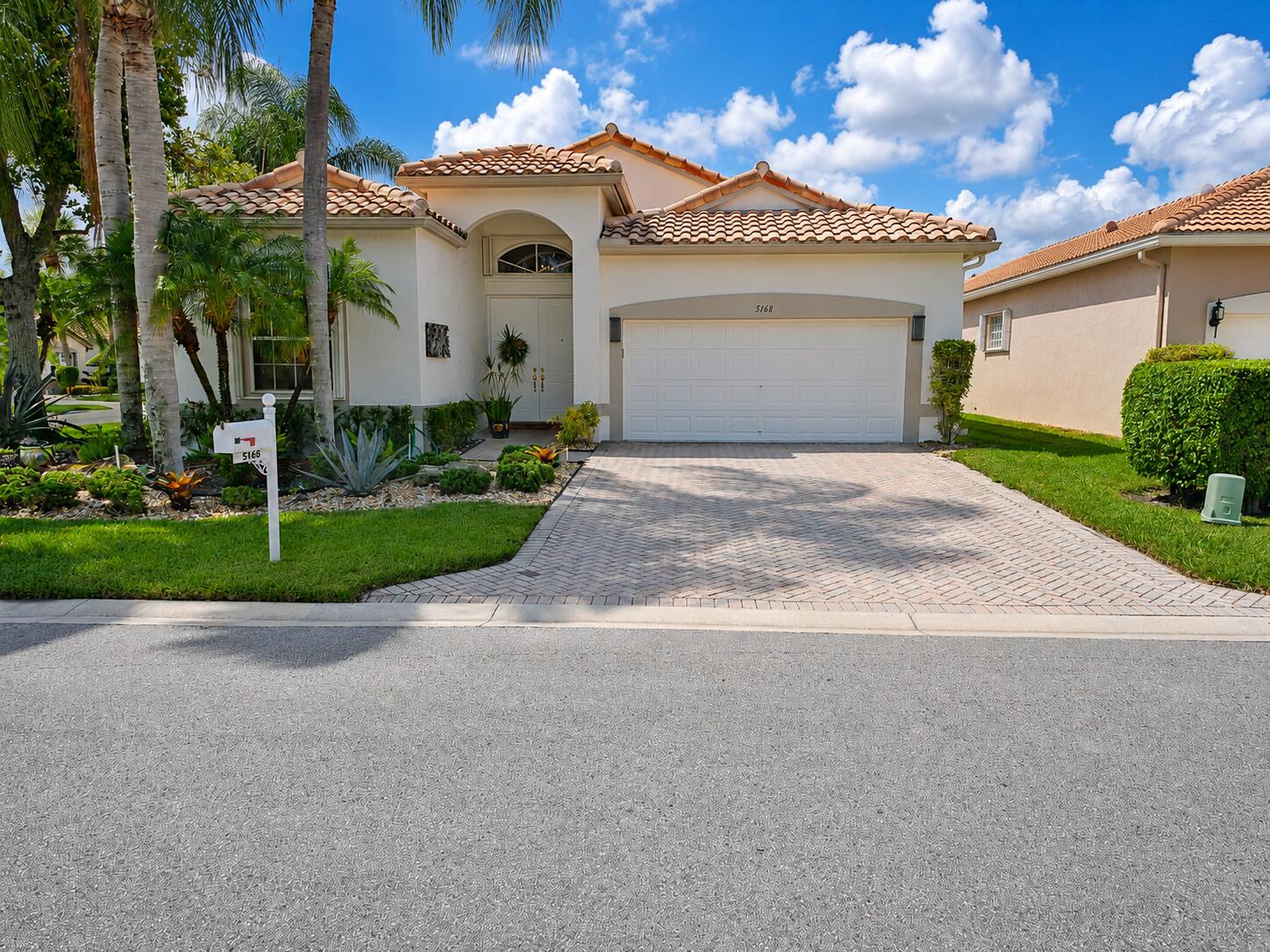 5168 Clover Creek Drive — photo