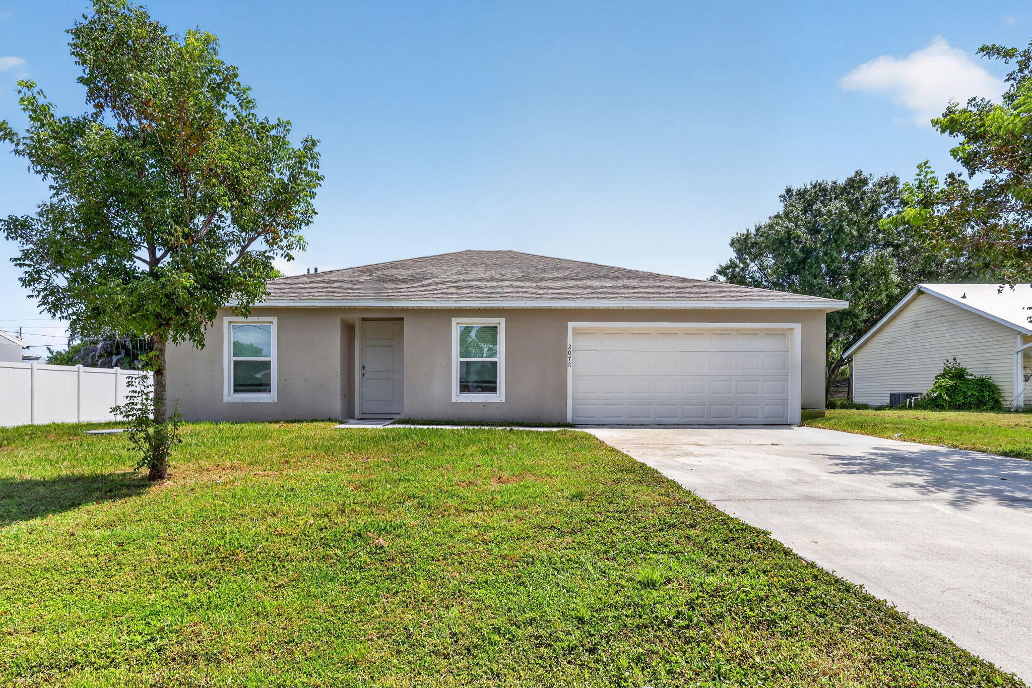 2078 SE Joyner Circle — photo