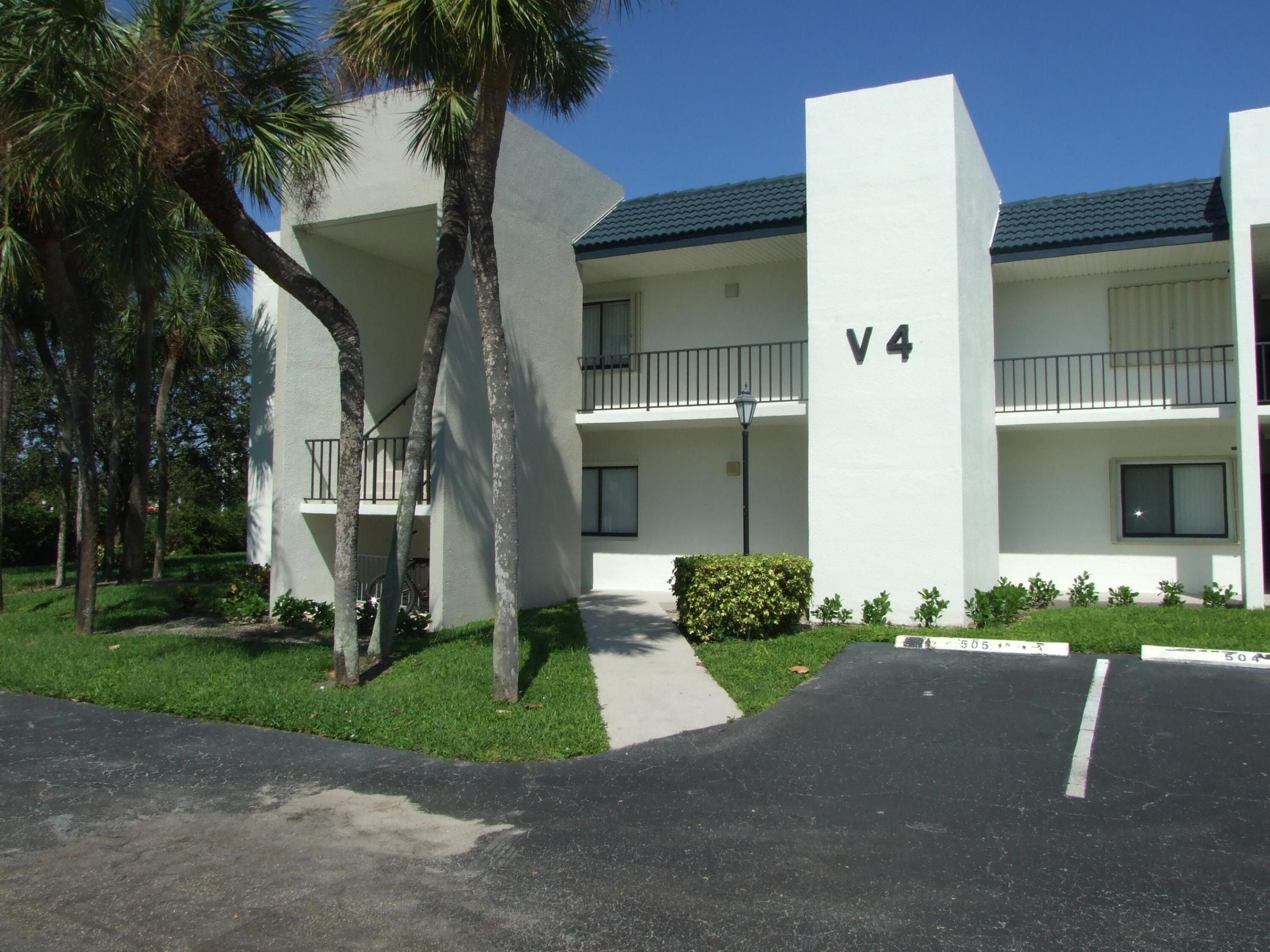 1605 US-1 V4 203 — photo