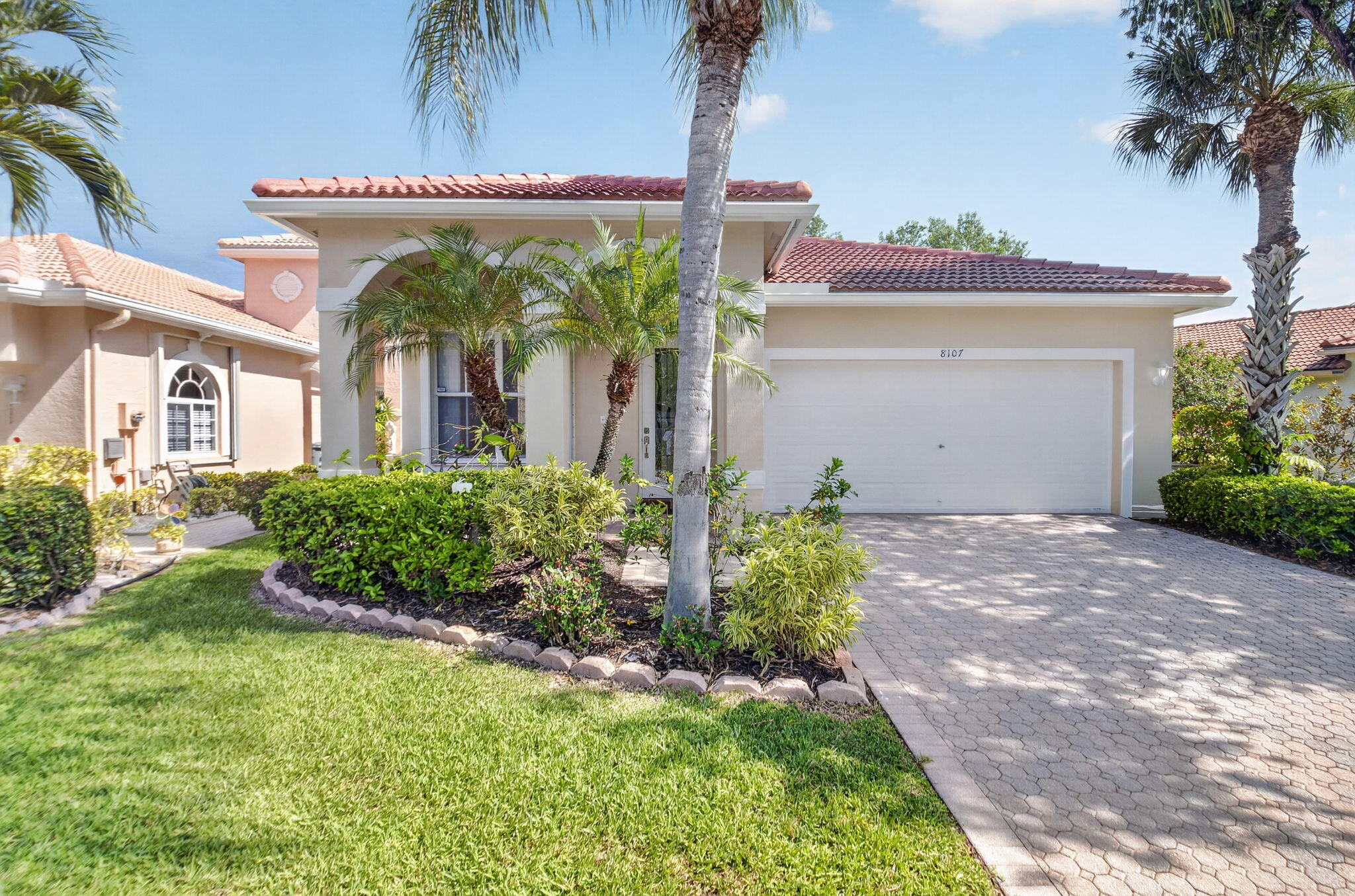 8107 Bellafiore Way — photo