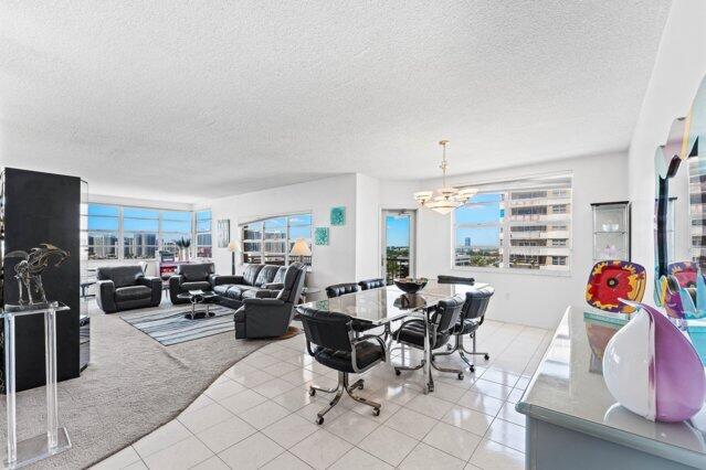 1980 S Ocean Drive 18Q — photo