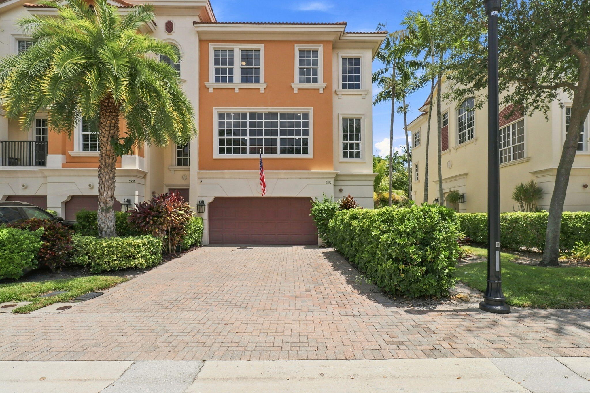 5570 NE Trieste Way, Boca Raton, FL 33487 — photo 2