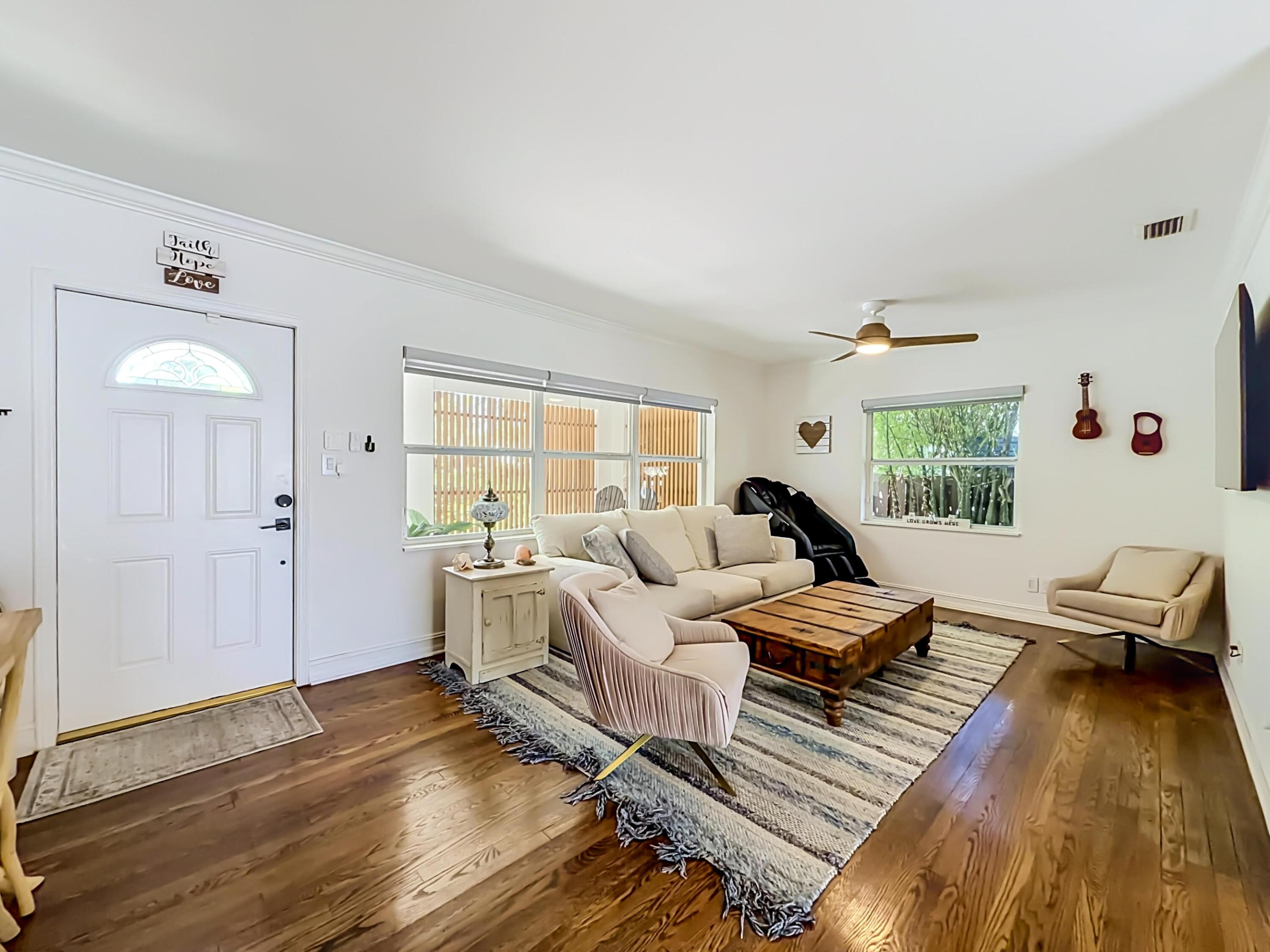 1519 Washington Street — photo