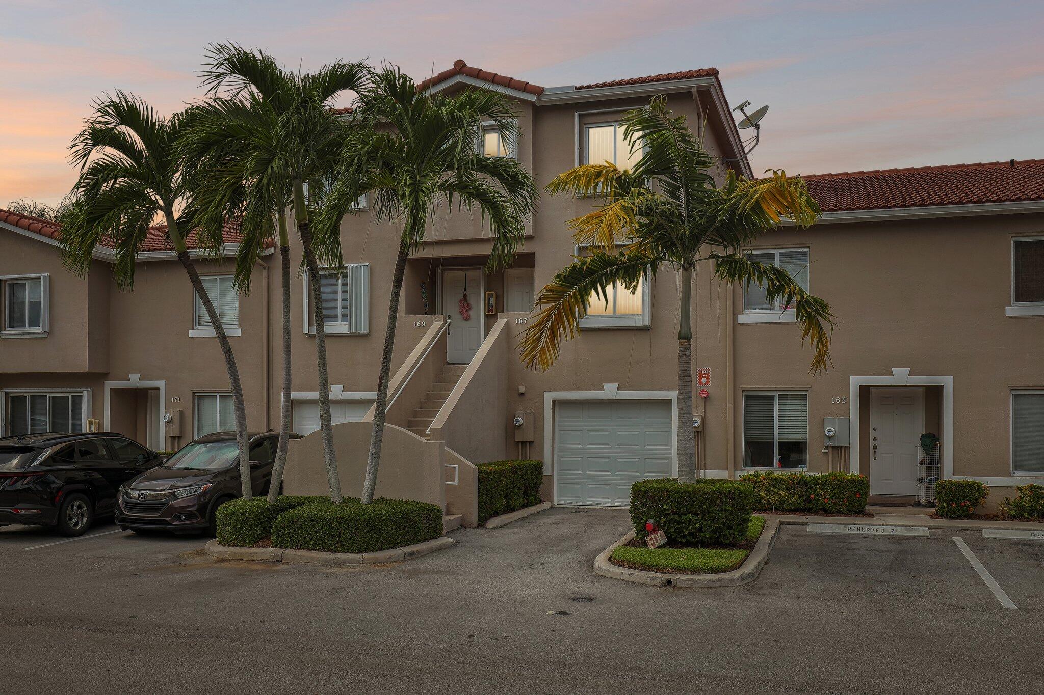 167 Riviera Circle — photo