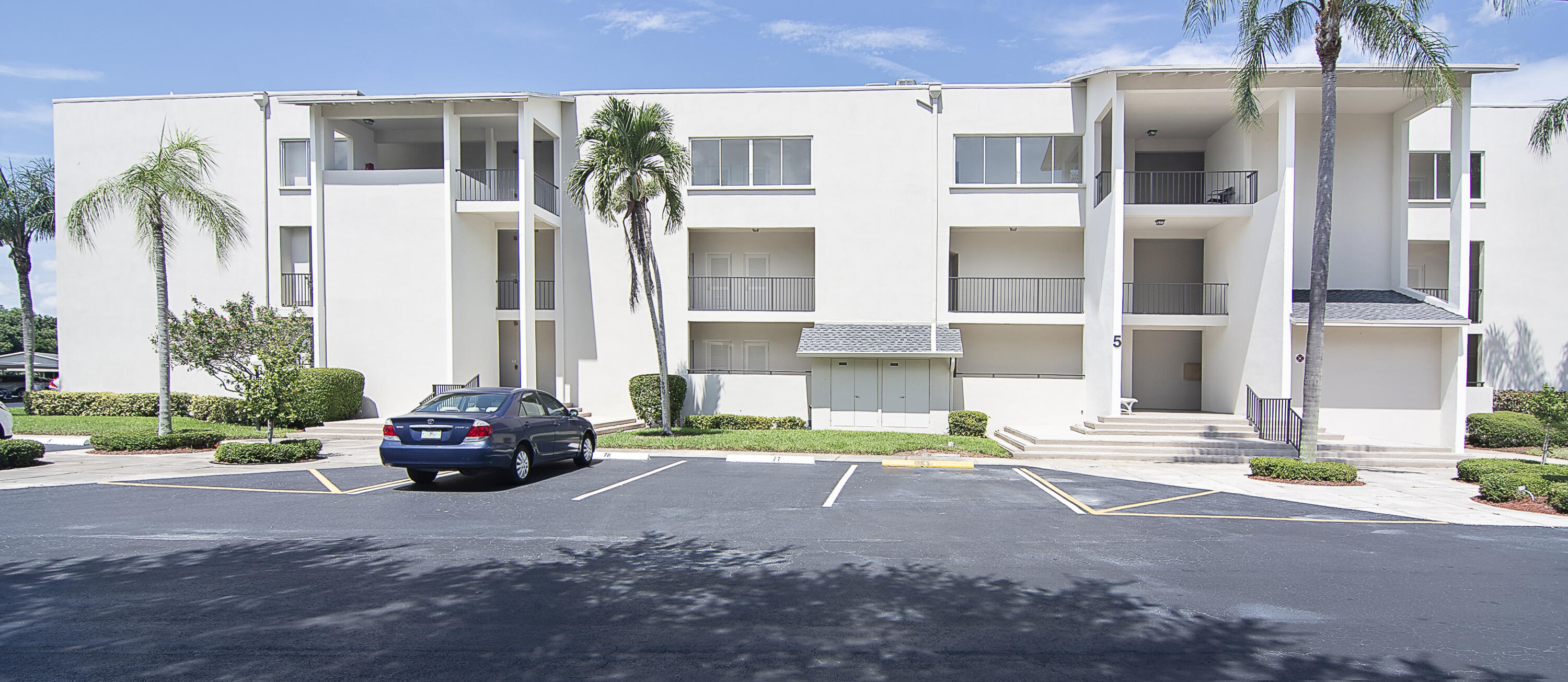 11811 Ave Of The Pga 5-3C — photo