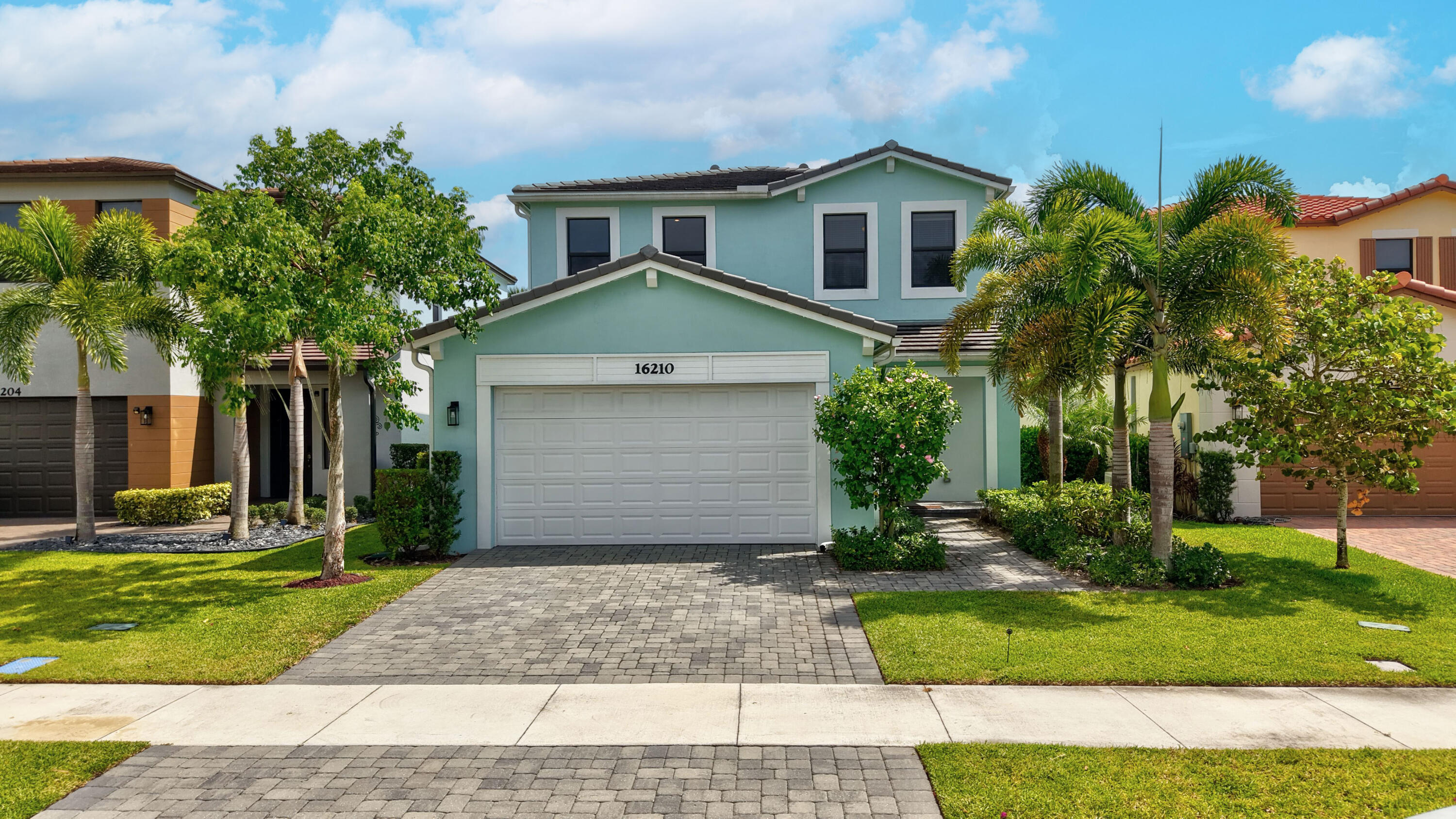 16210 Sandy Shore Drive — photo