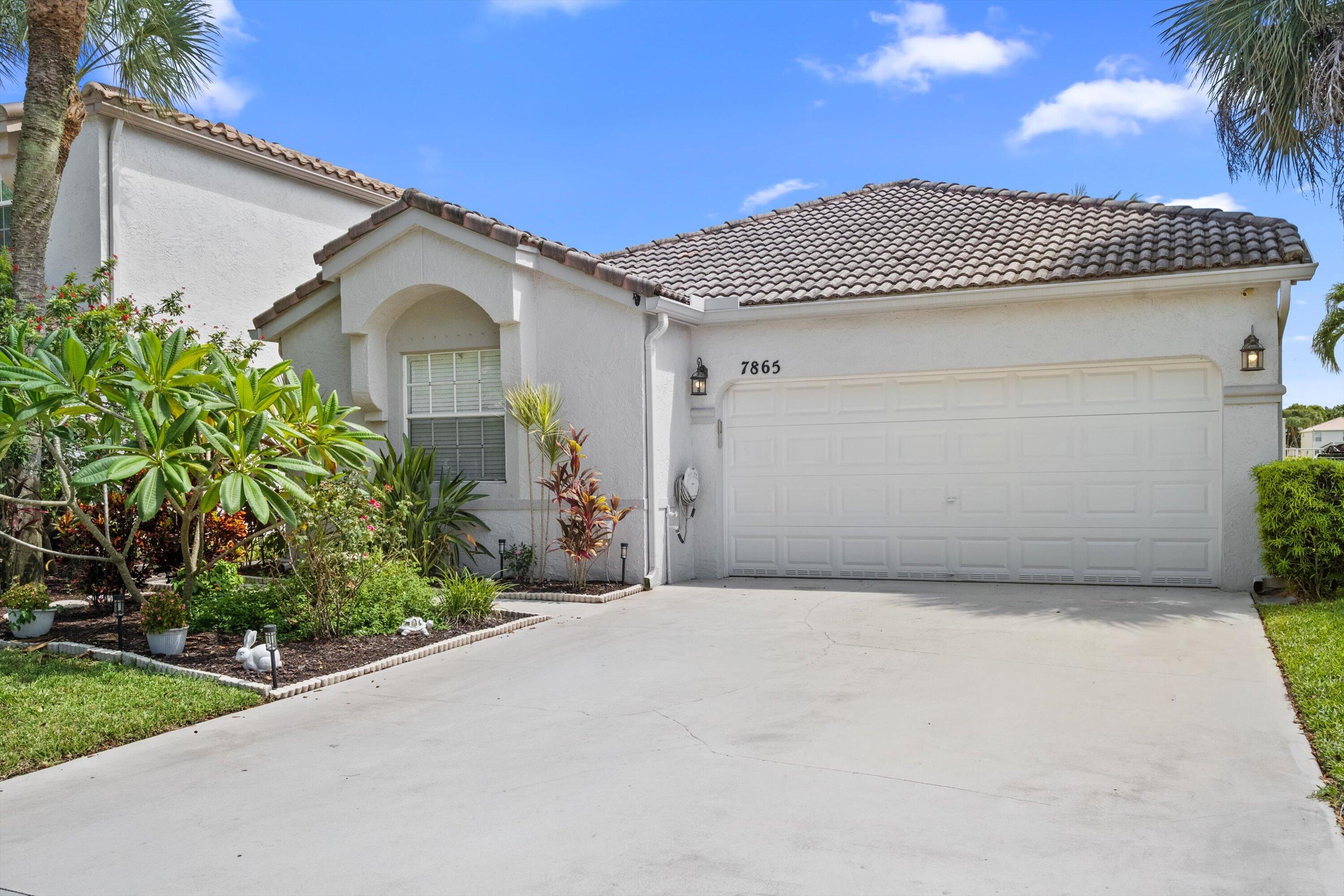 7865 Rockport Circle — photo