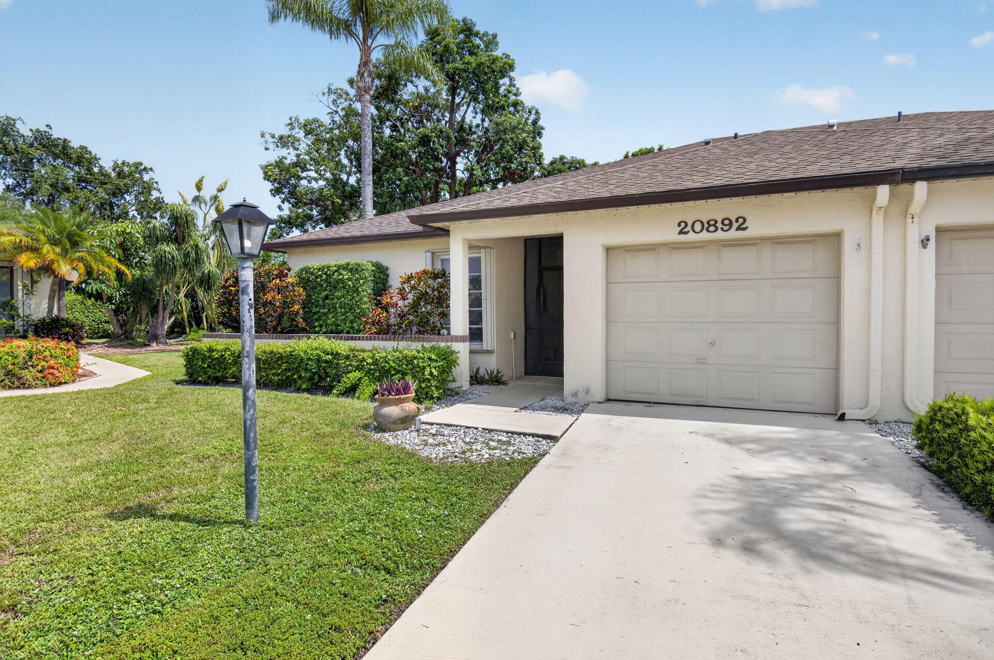 20892 Concord Green Drive E — photo