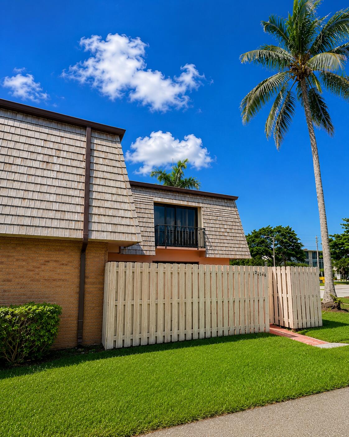 256 Lake Arbor Drive — photo