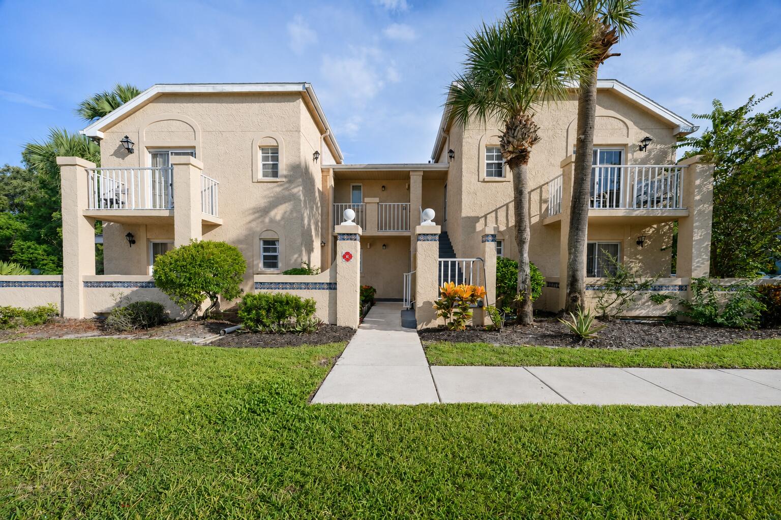 1673 SE Green Acres Circle Nn201 — photo