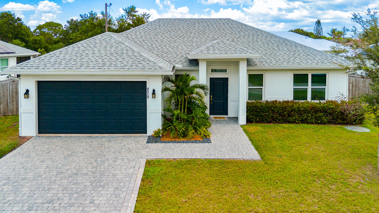 275 SW Elderberry Drive — photo