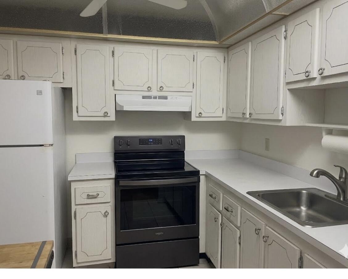 746 Monaco P — photo