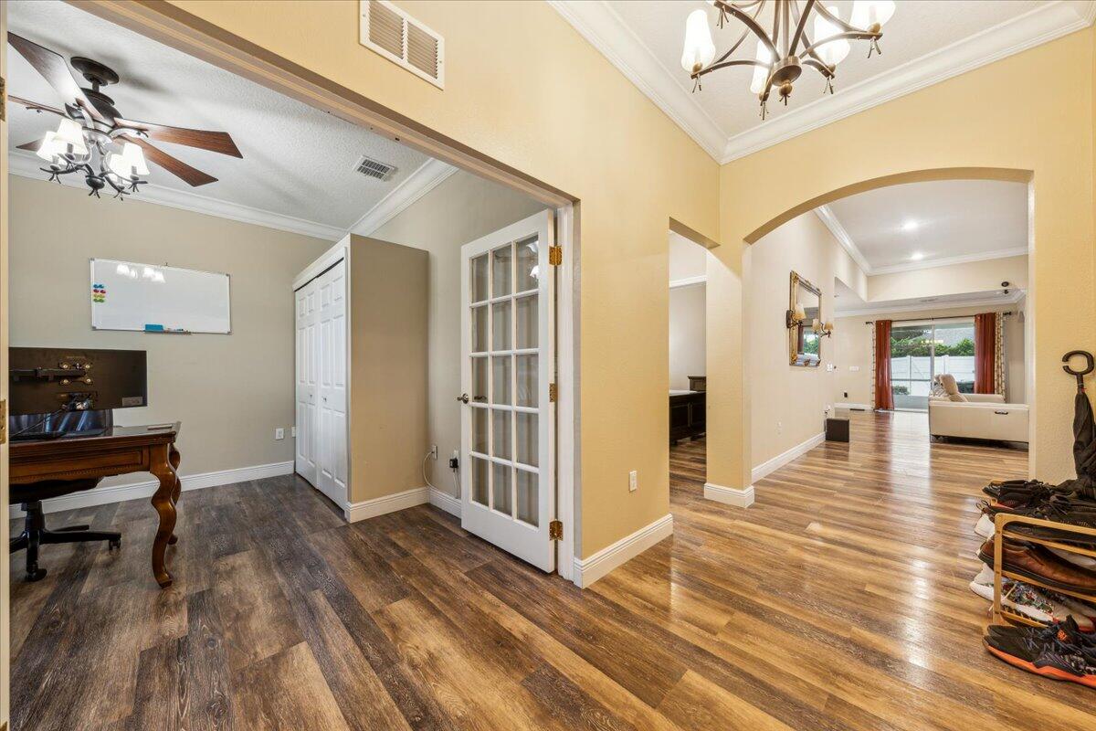 343 SE Fisk Road — photo