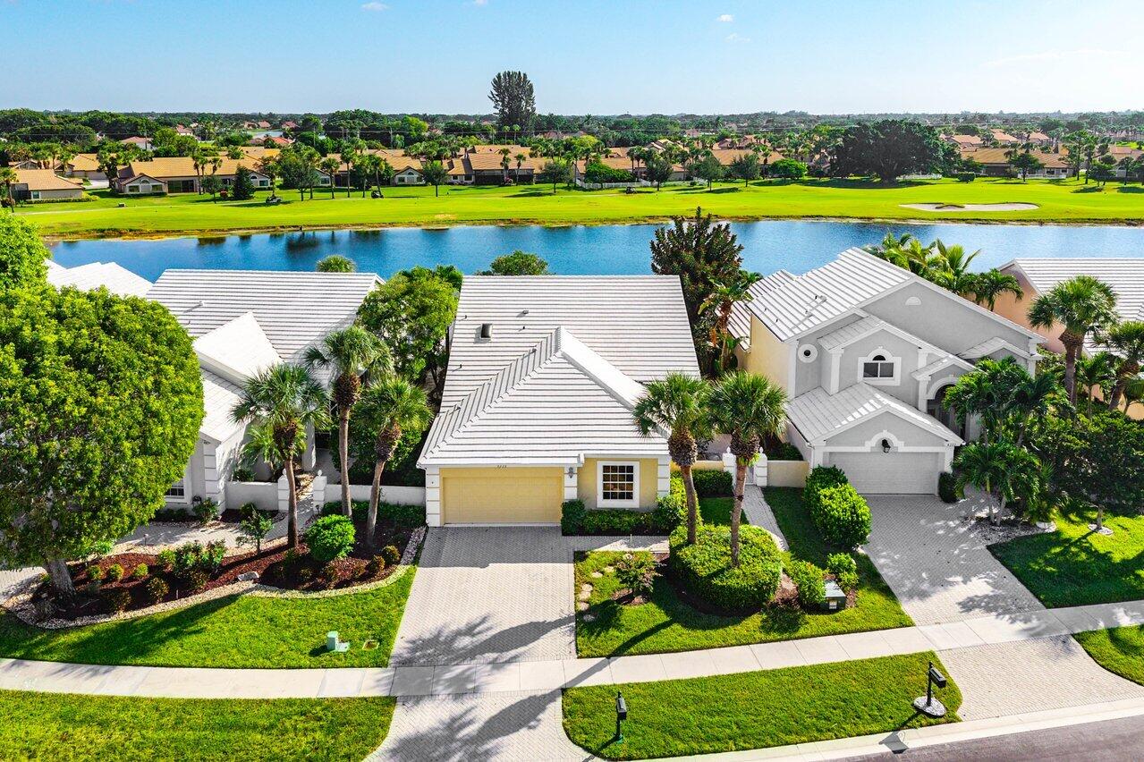 8228 Horseshoe Bay Road — photo