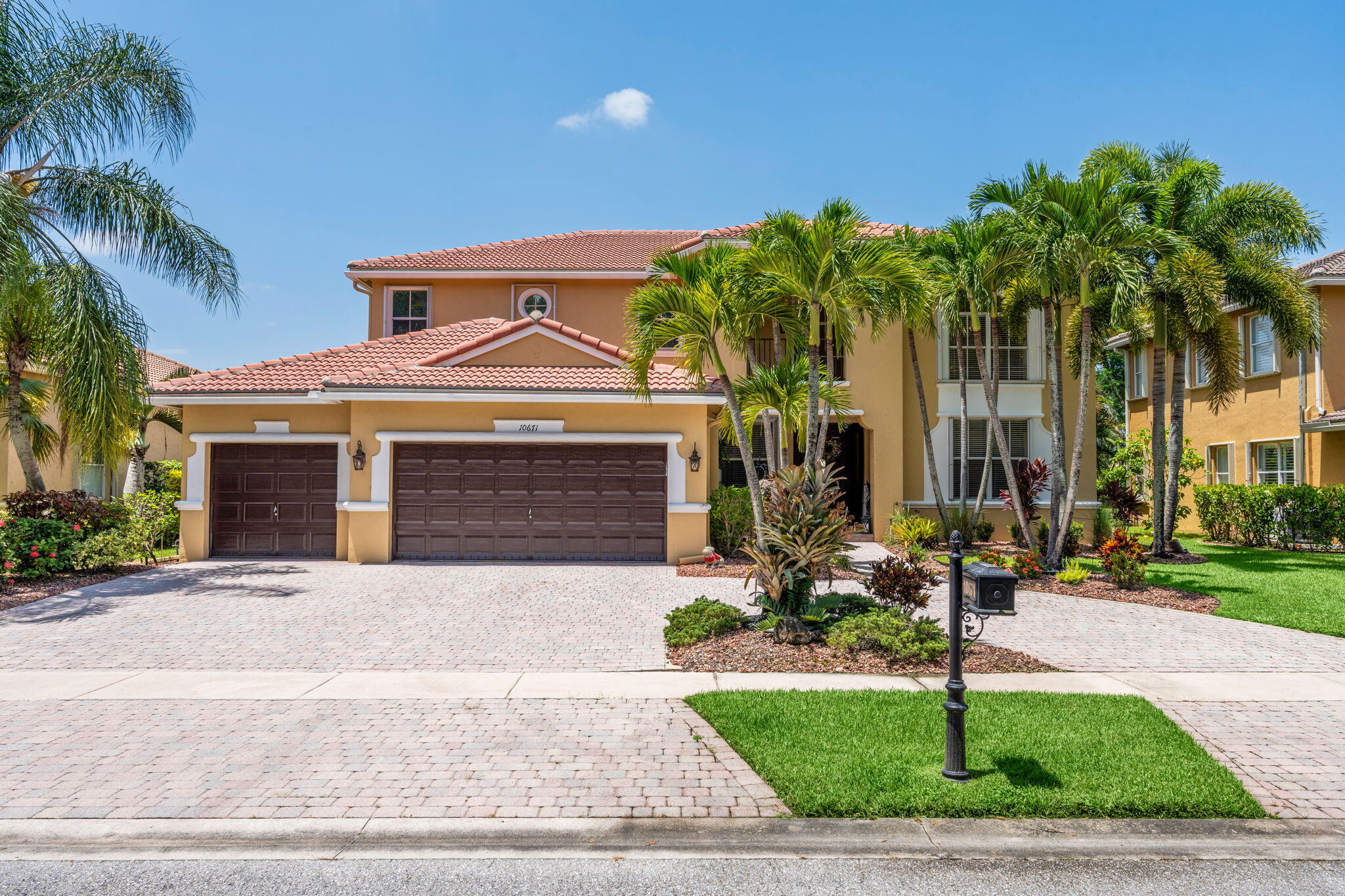 10671 Cypress Lakes Preserve Drive — photo