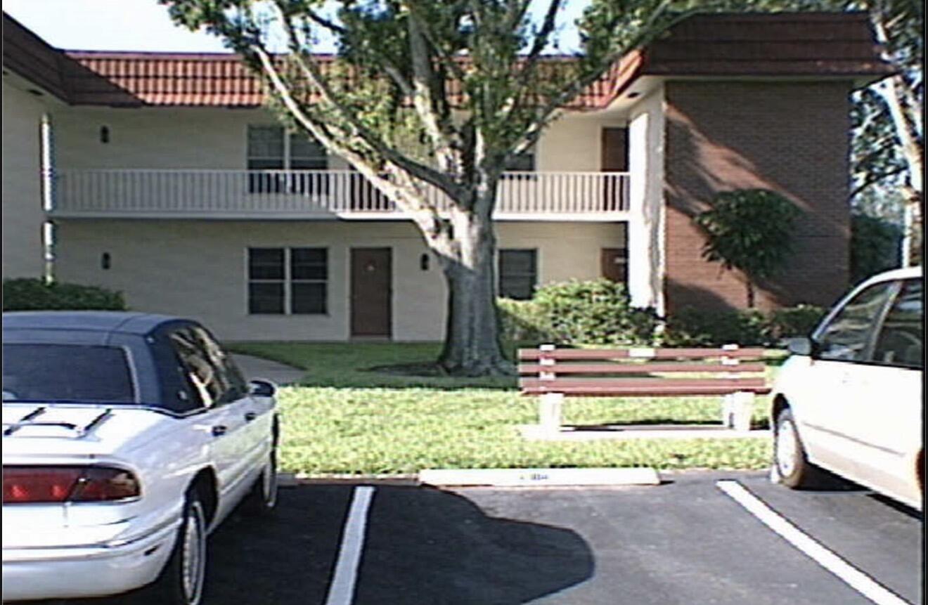 24 Pine Arbor Lane 205 — photo