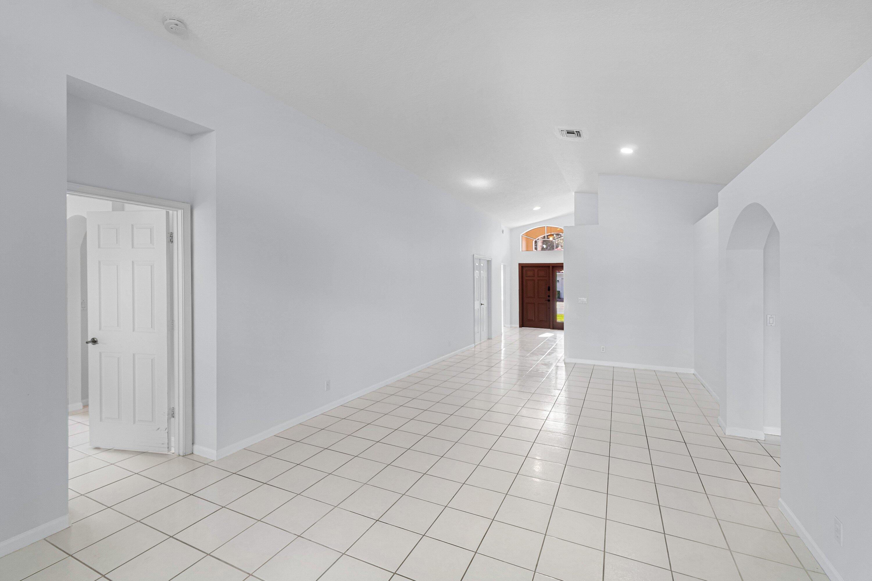 5737 Royal Club Drive — photo