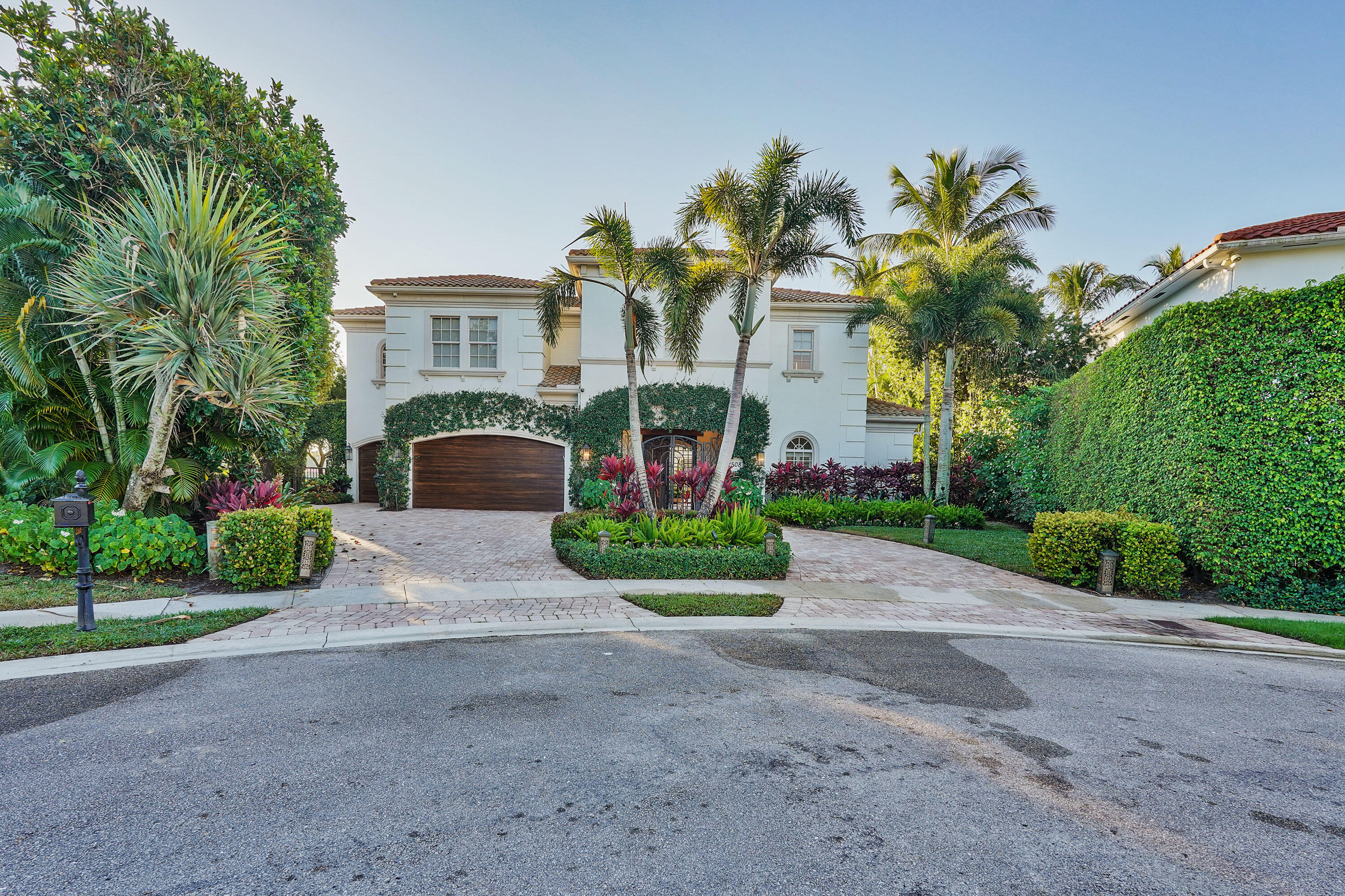 2508 Mizner Lake Court — photo