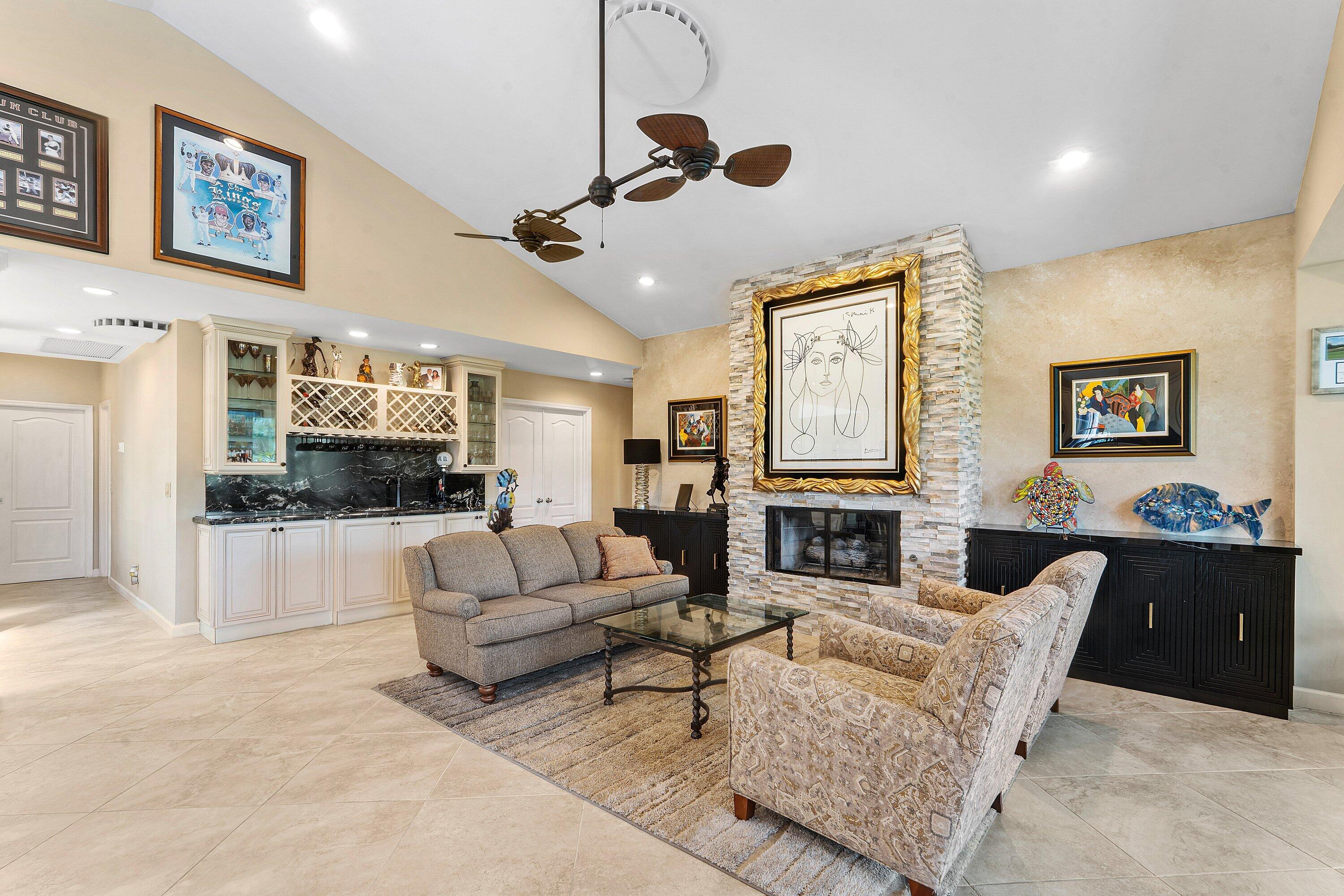 4084 SW Gleneagle Circle — photo