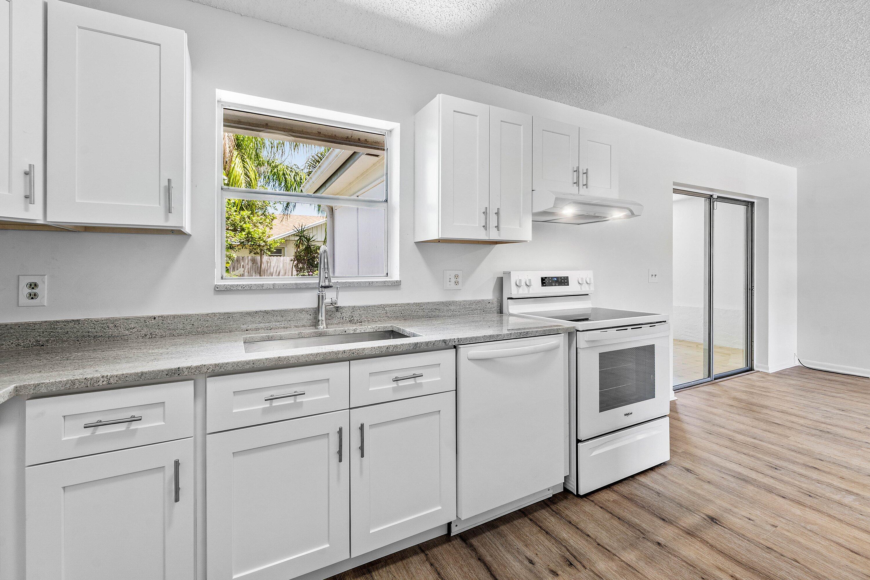 149 Arrowhead Circle, Jupiter, FL 33458 — photo 3