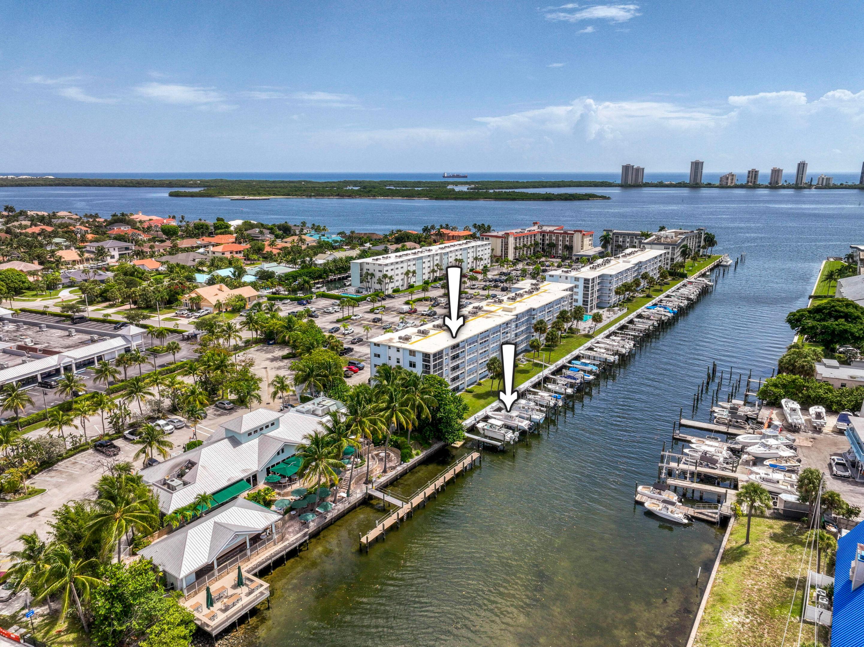 108 Paradise Harbour Boulevard 514 + Boat Slip 2 — photo
