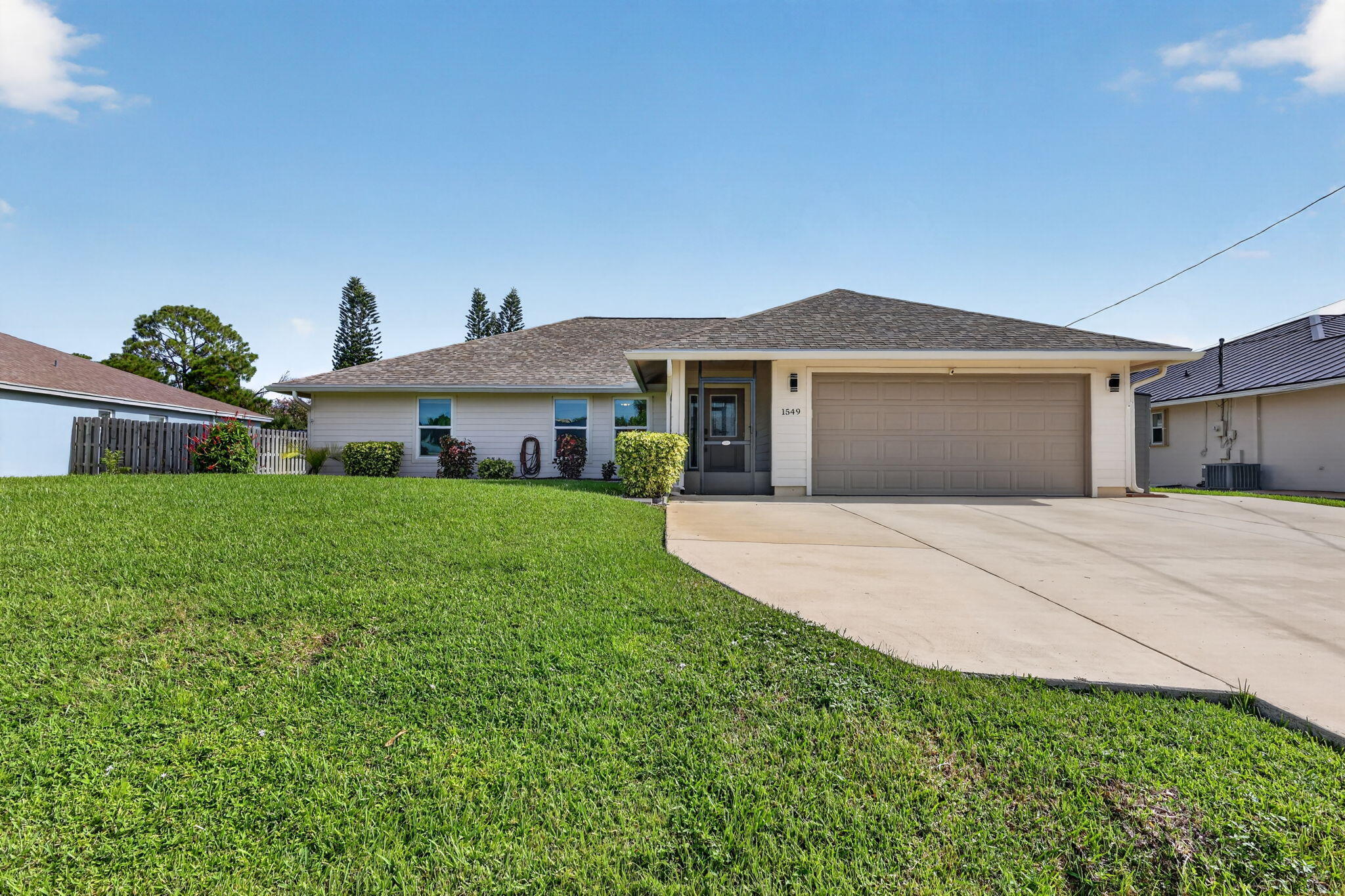 1549 SW Aledo Lane — photo