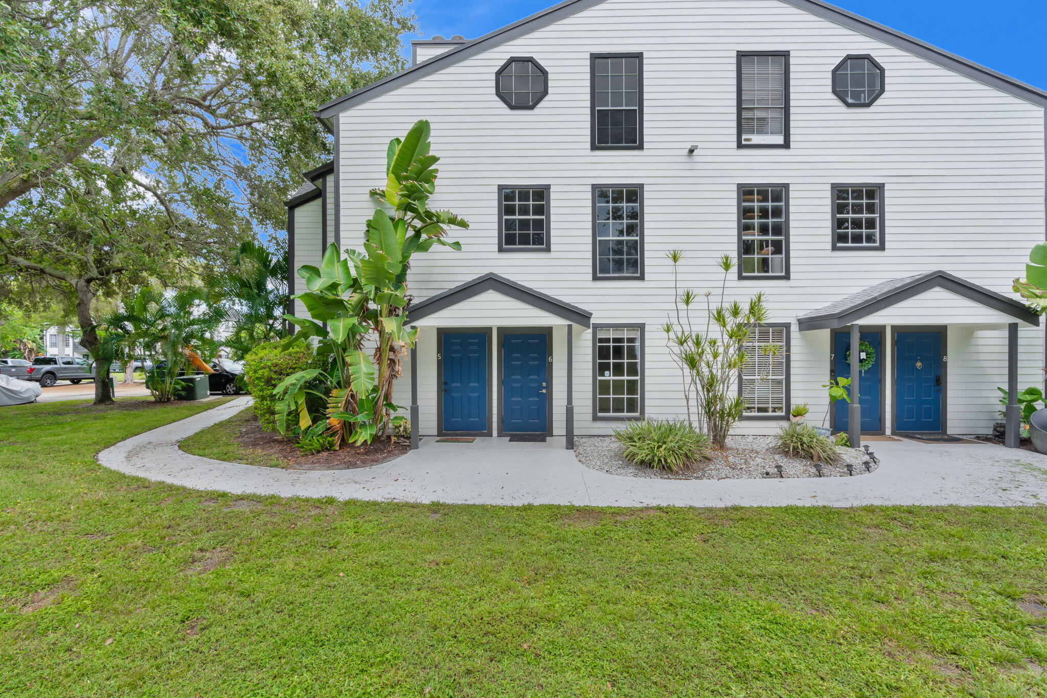 5063 Heatherhill Lane 60 — photo