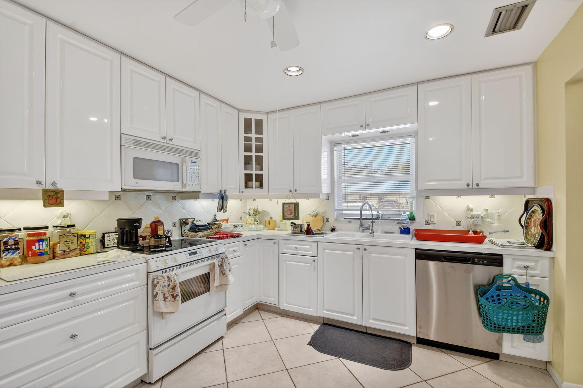 782 Nantucket Circle — photo