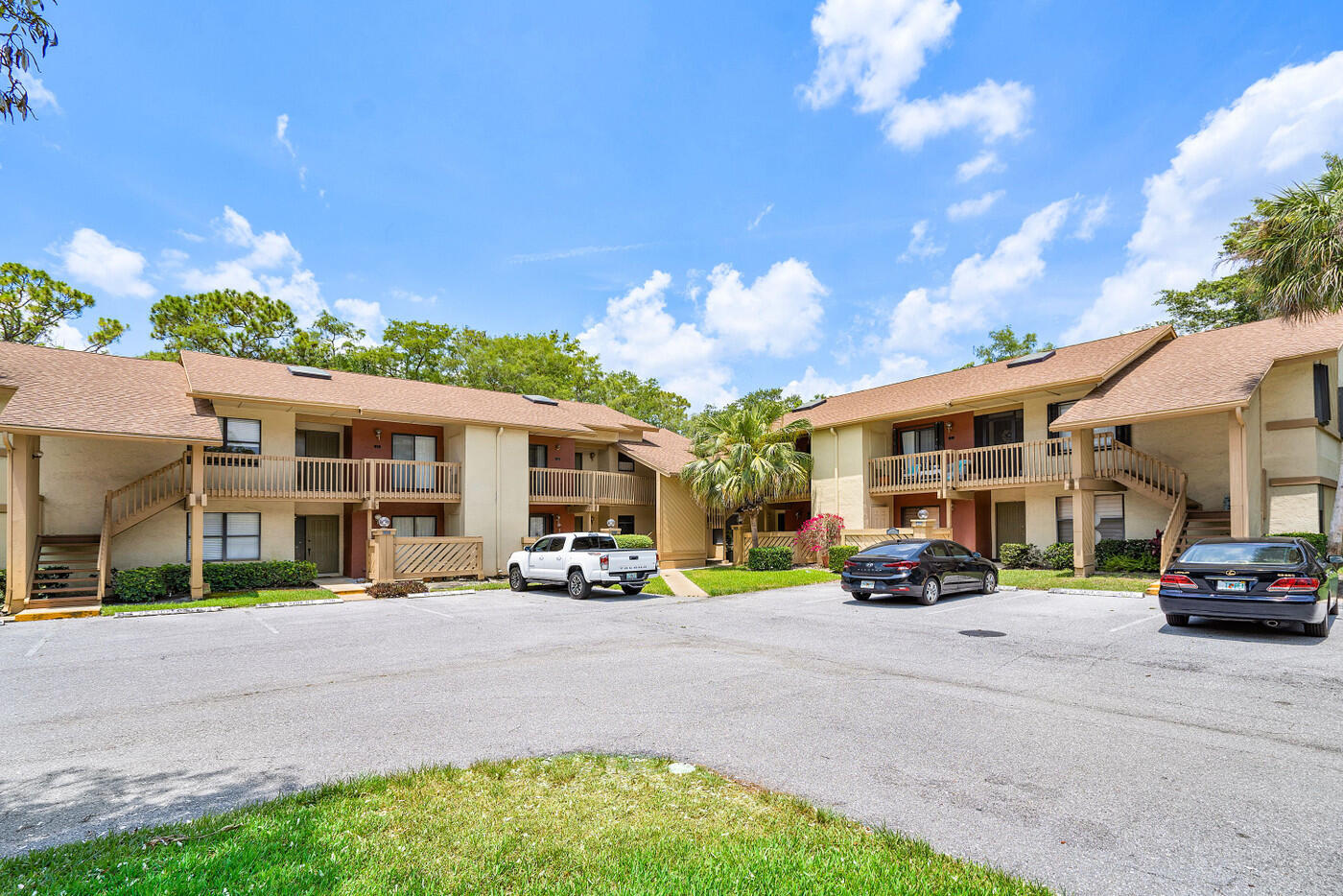 13095 Belhaven Court 6 — photo