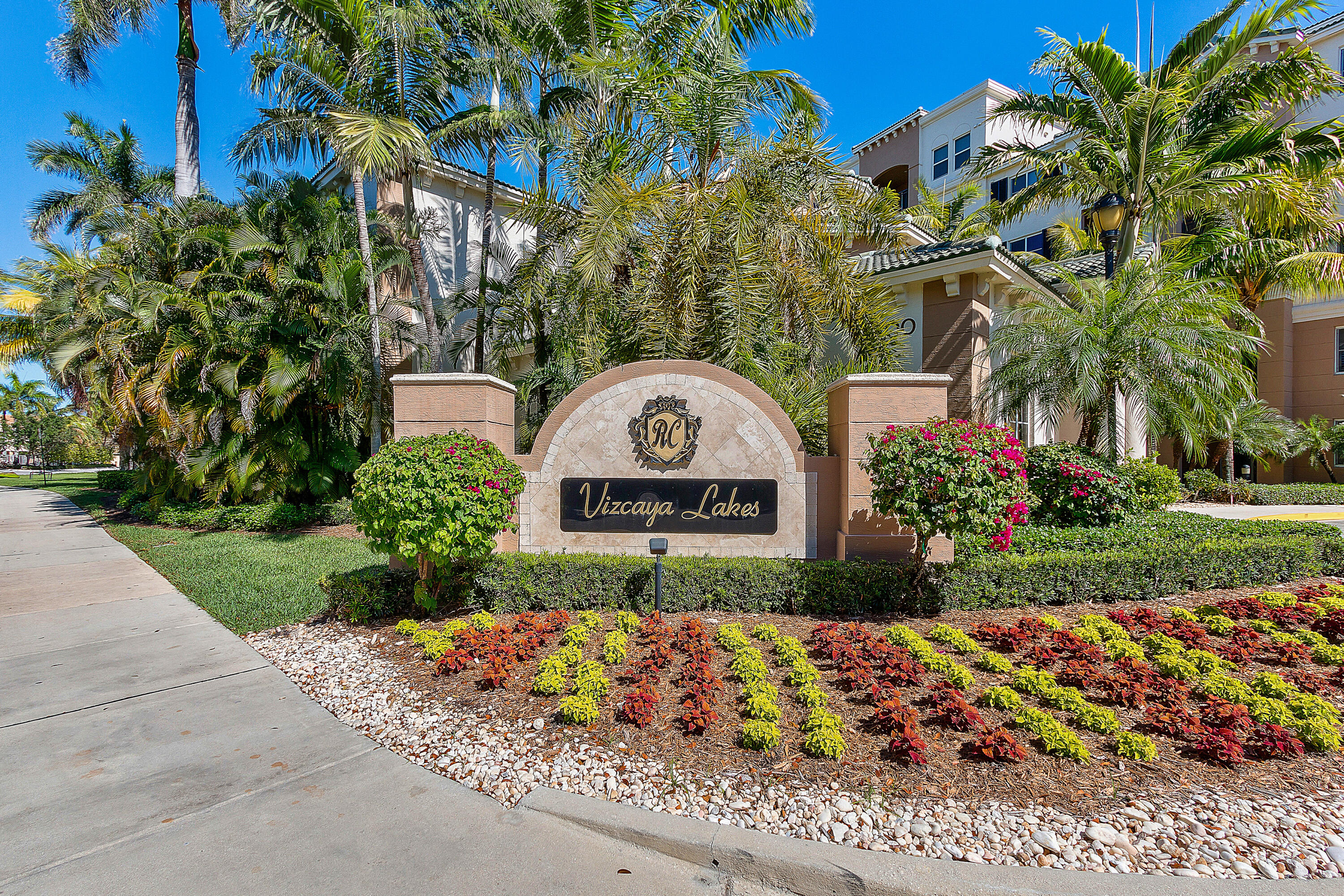 1660 Renaissance Commons Boulevard 2421 — photo